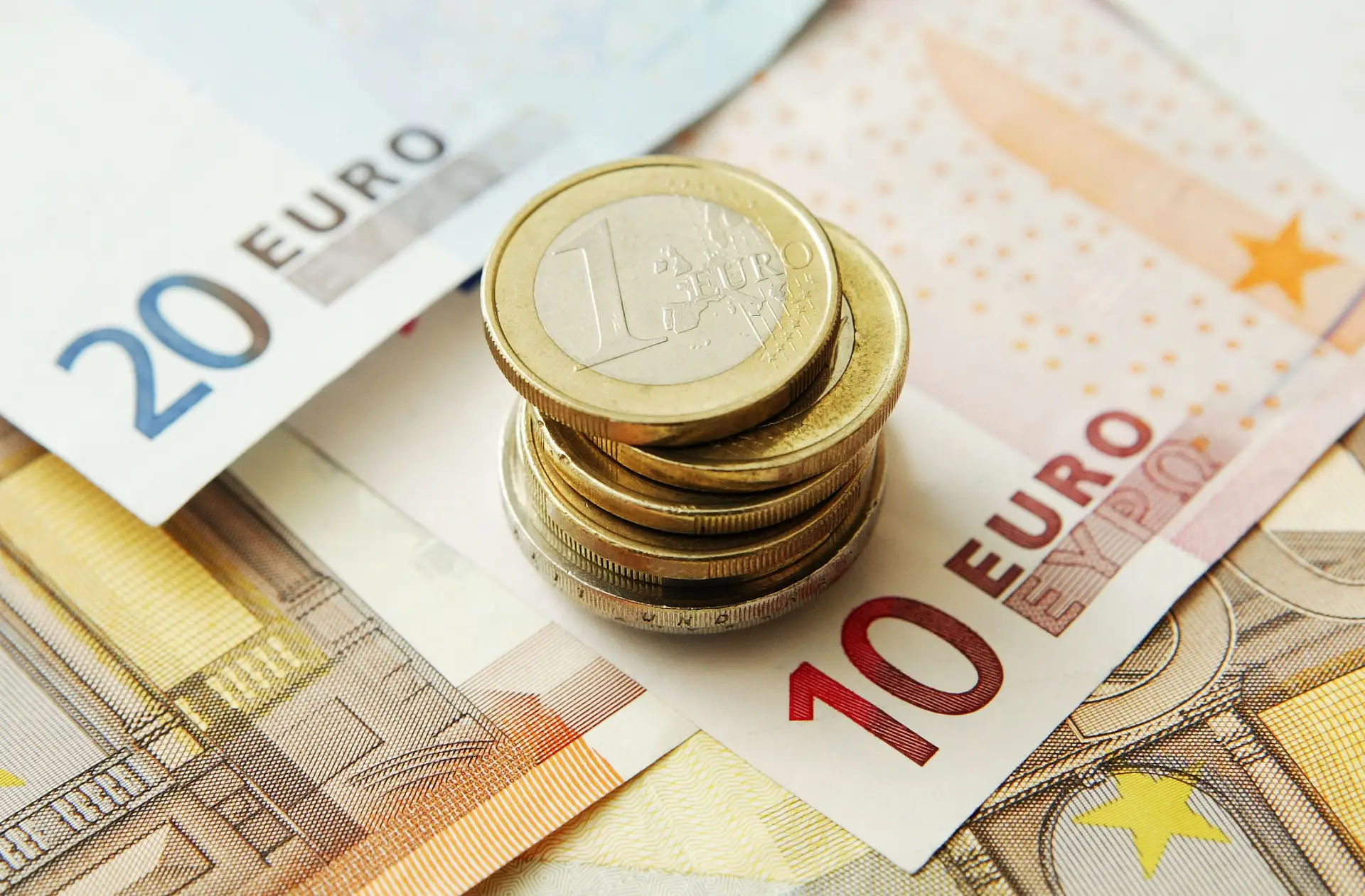 Concessão de crédito 'online' vai ter novas regras da UE