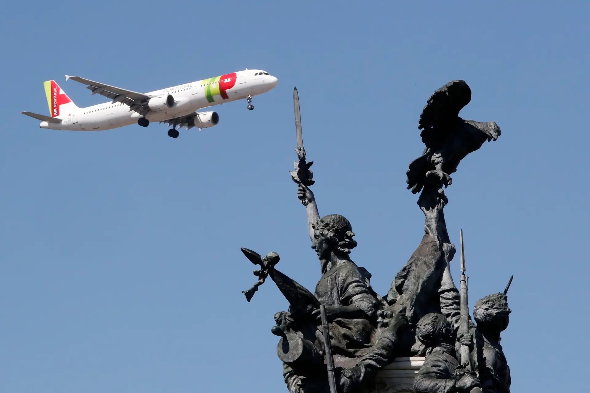 Interessada na privatização da TAP, Air France-KLM diz que 'hub' de Lisboa é "totalmente complementar"