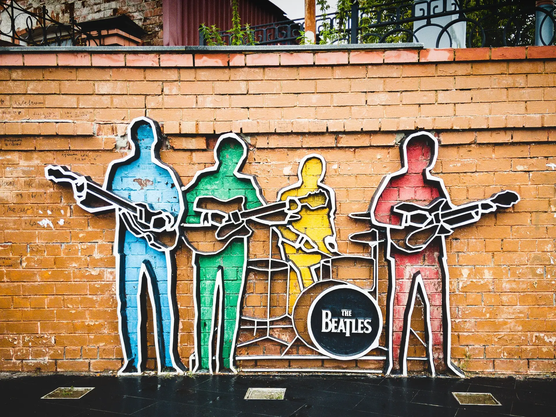 Trabalho artístico representando The Beatles