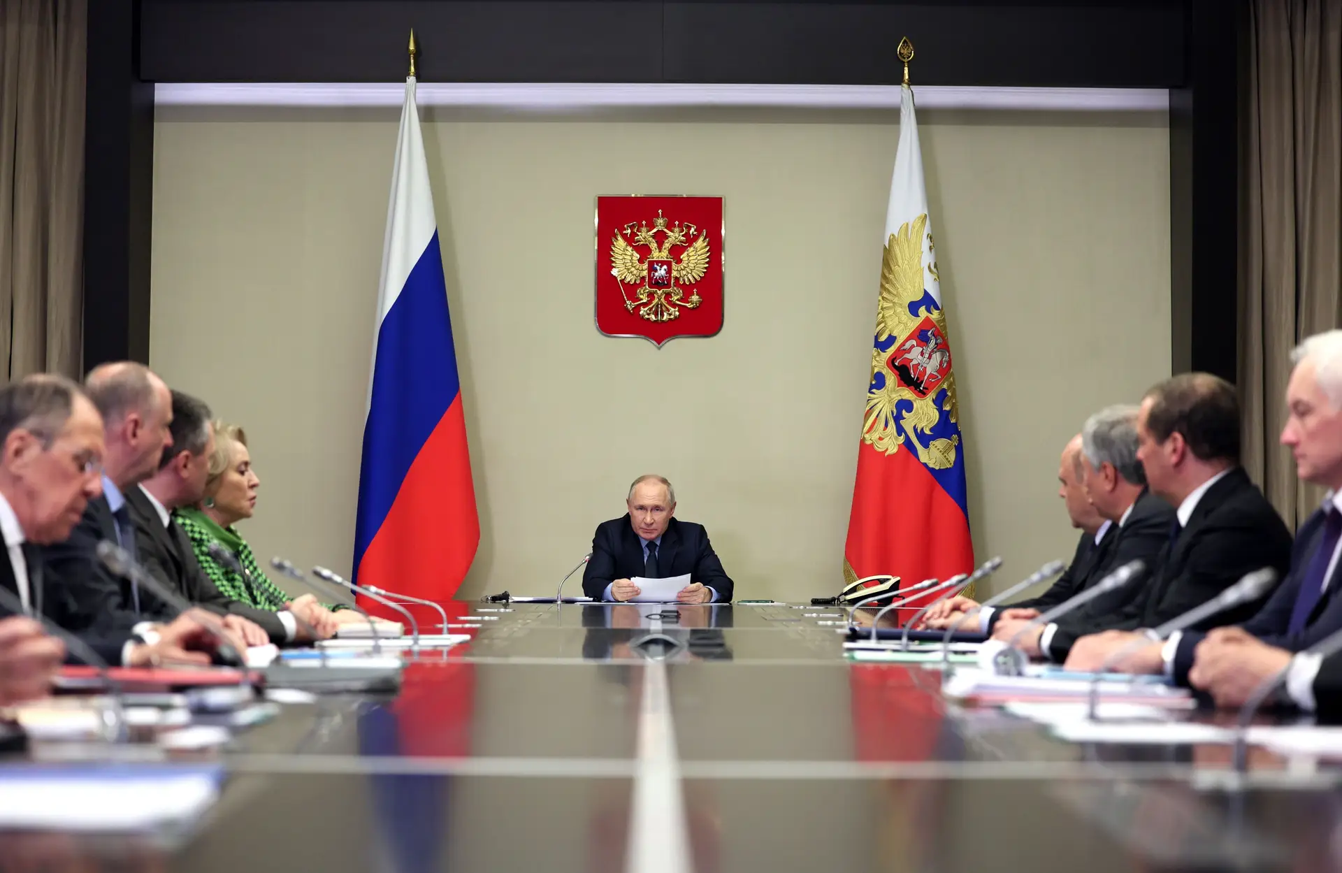 Rússia abandona oficialmente Tratado sobre Forças Armadas Convencionais na Europa