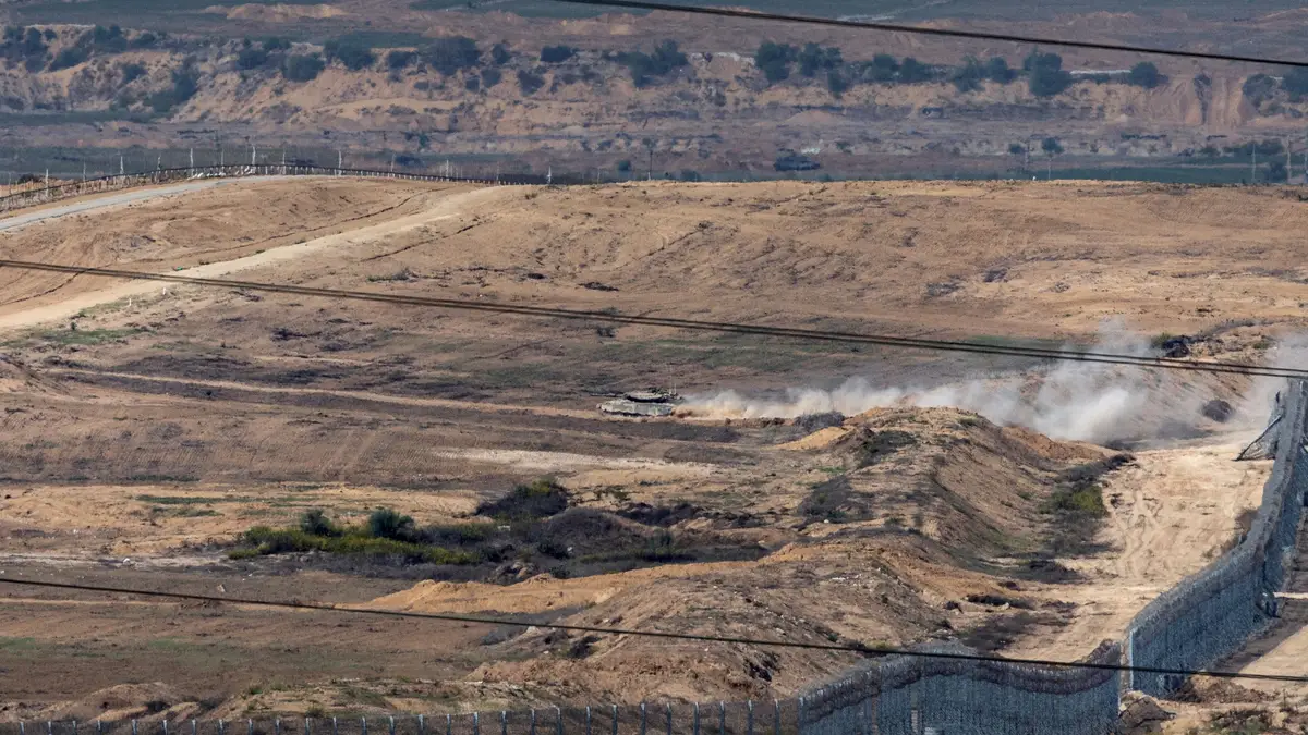 Tropas de Israel dentro da Faixa de Gaza