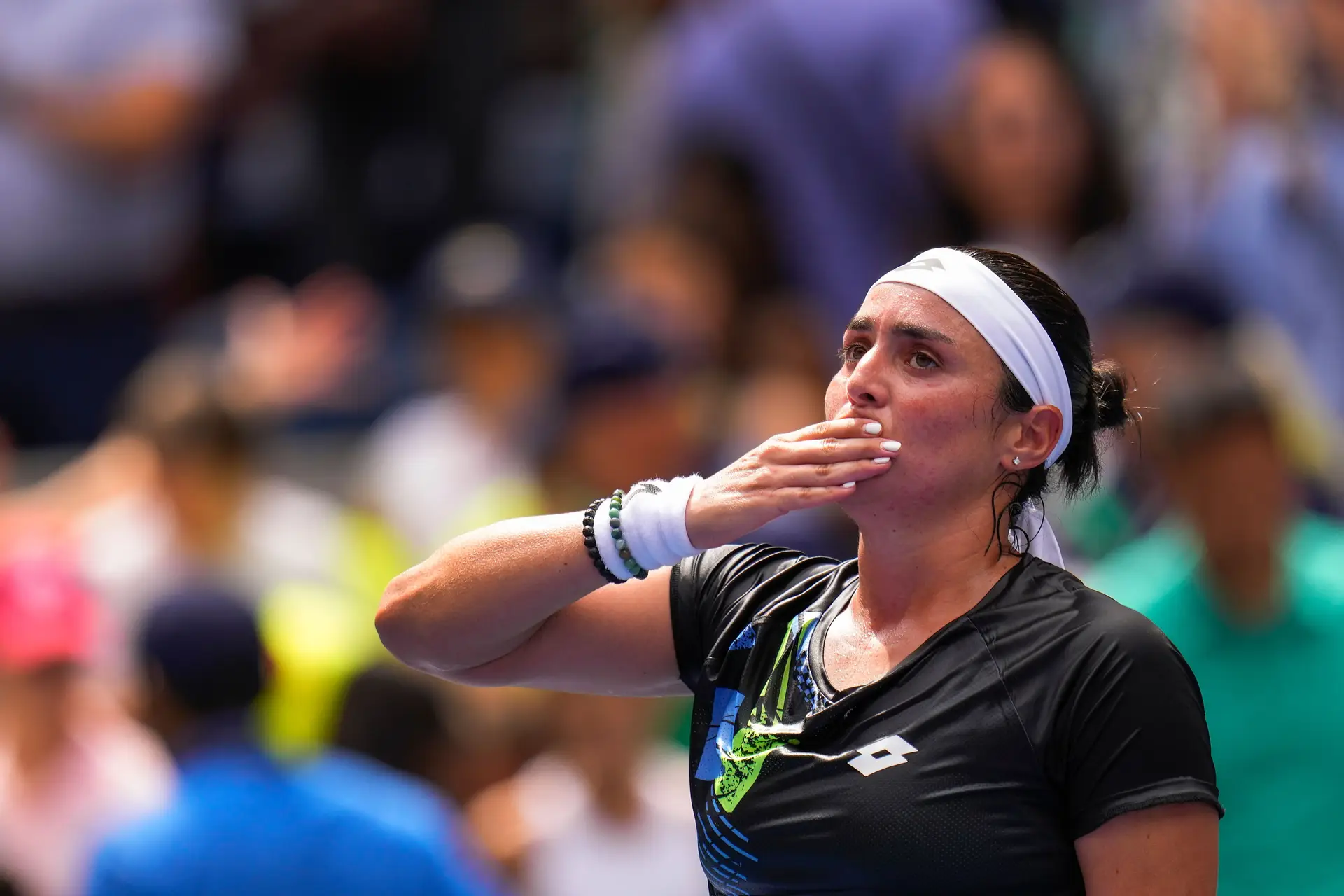 Tenista Ons Jabeur faz pausa na carreira para priorizar saúde mental