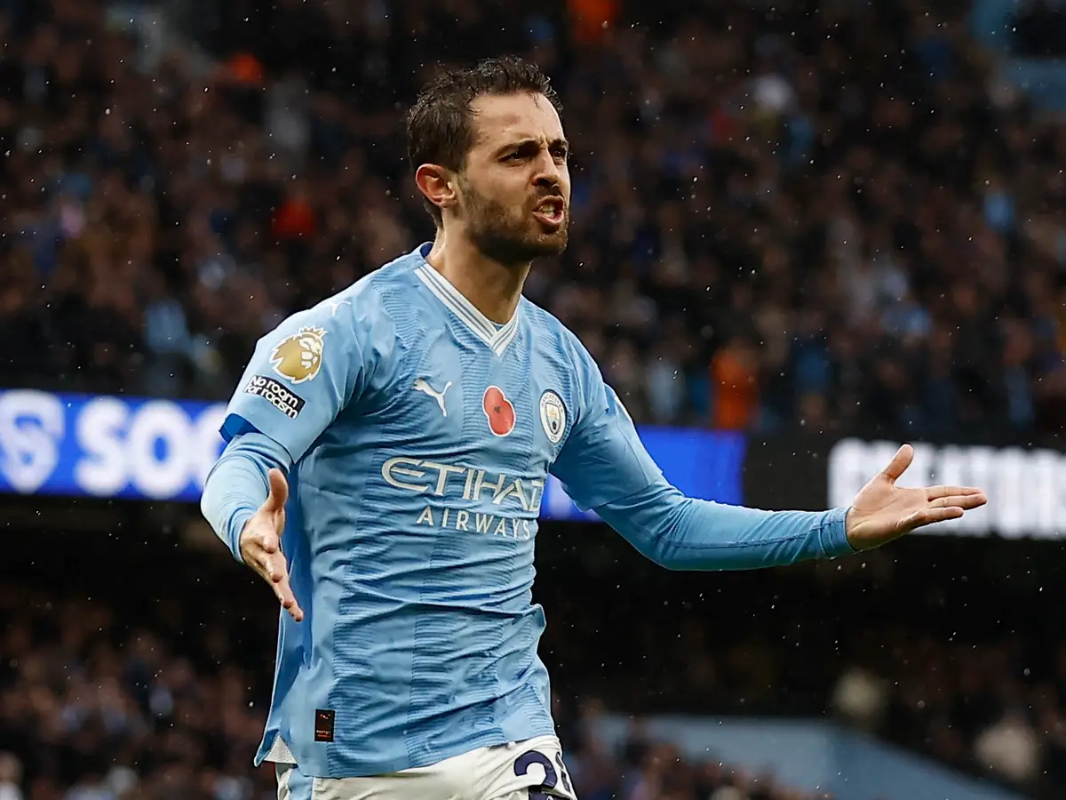 Os dois golaços de Bernardo Silva na vitória do Manchester City - SIC  Notícias