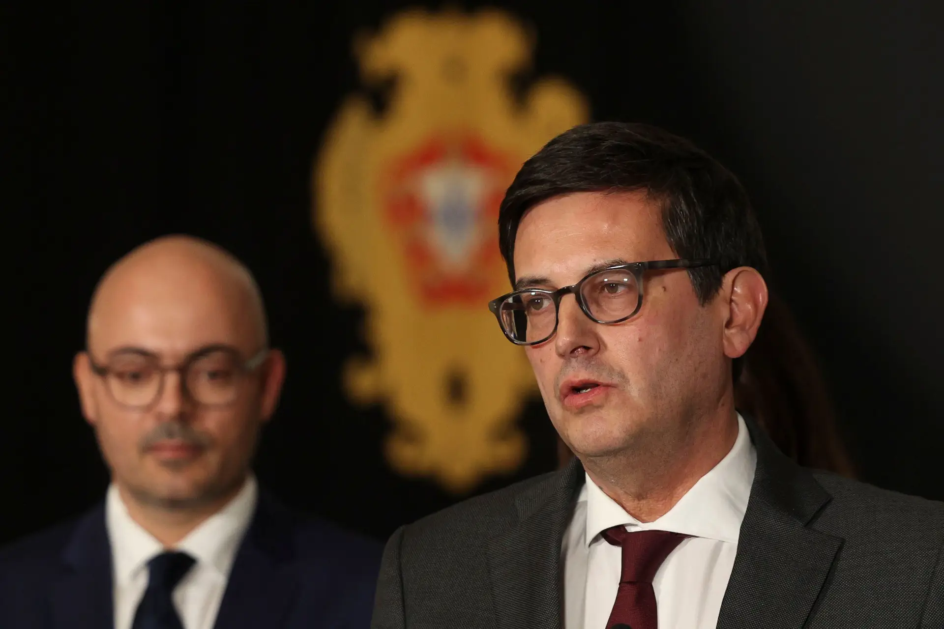 Iniciativa Liberal exige explicações do Governo sobre caso de gémeas no Santa Maria