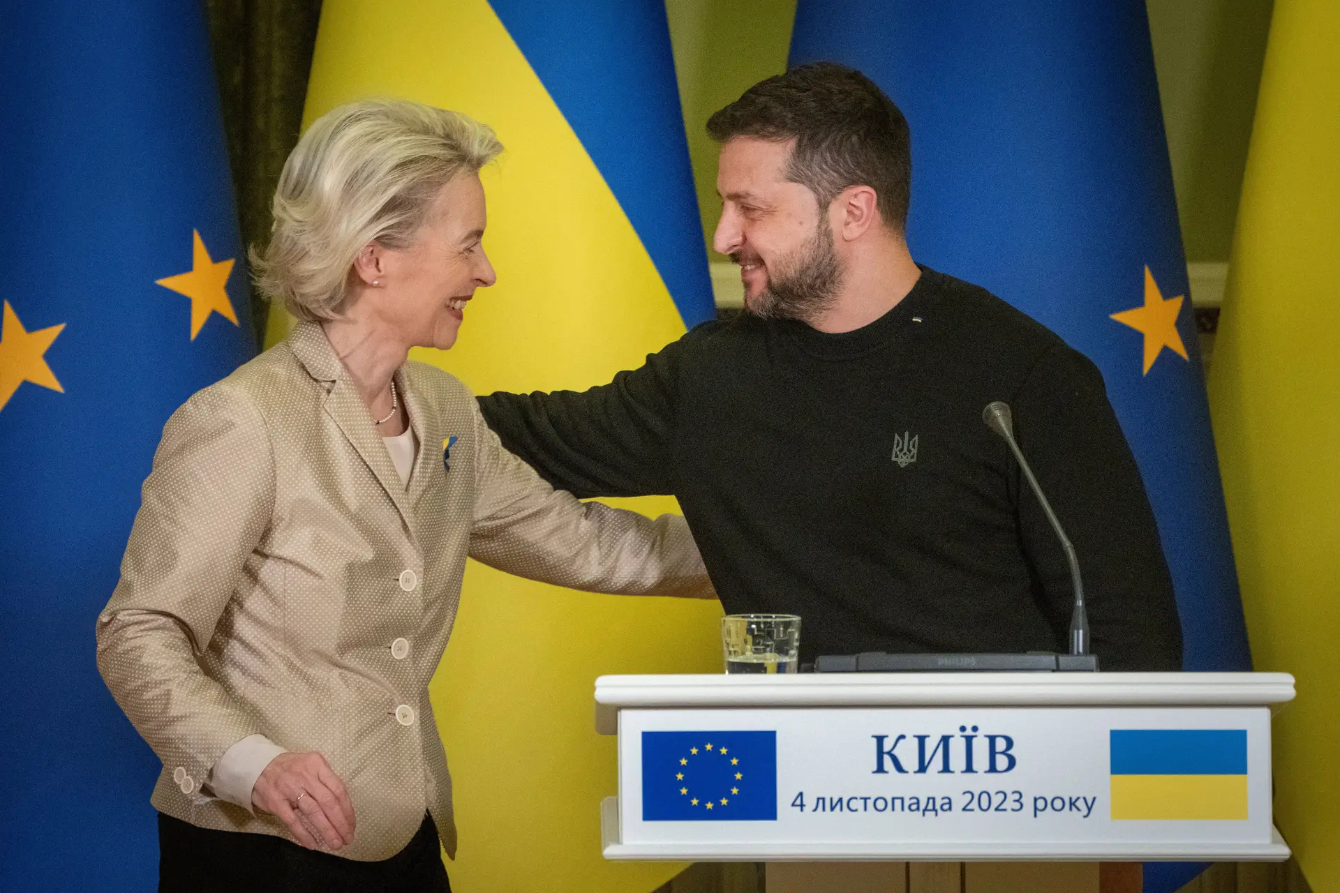 Adesão à UE: Von der Leyen discute processo com Zelensky e Conselho Europeu de dezembro