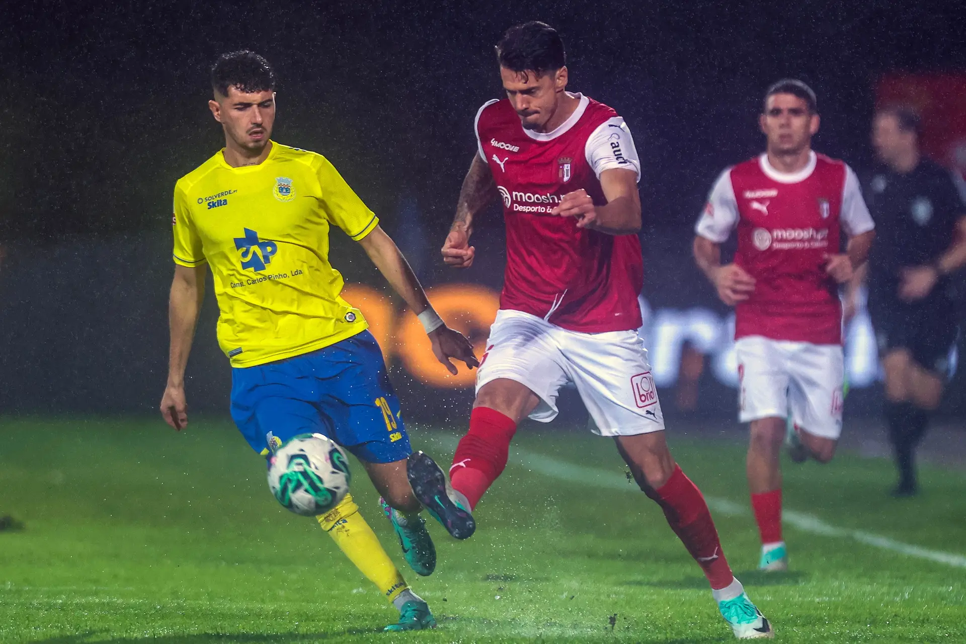 Sporting de Braga vence o último Arouca pela margem mínima