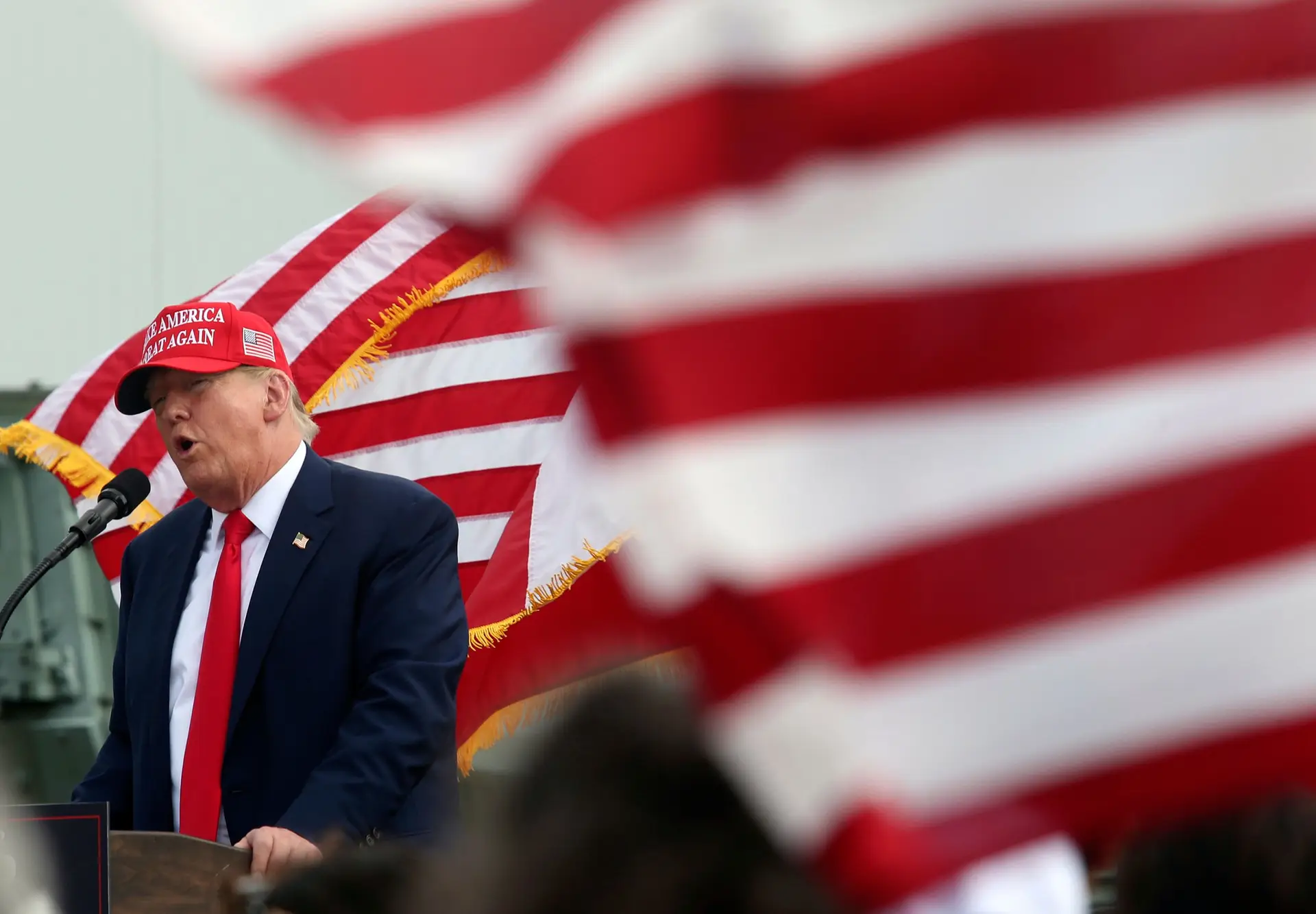 Trump apresenta recurso contra a decisão do Maine sobre a exclusão nas eleições primárias