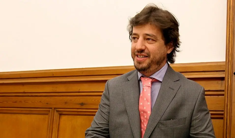 Existe "risco sério de haver dois candidatos do PSD às presidenciais", diz ex-ministro Poiares Maduro