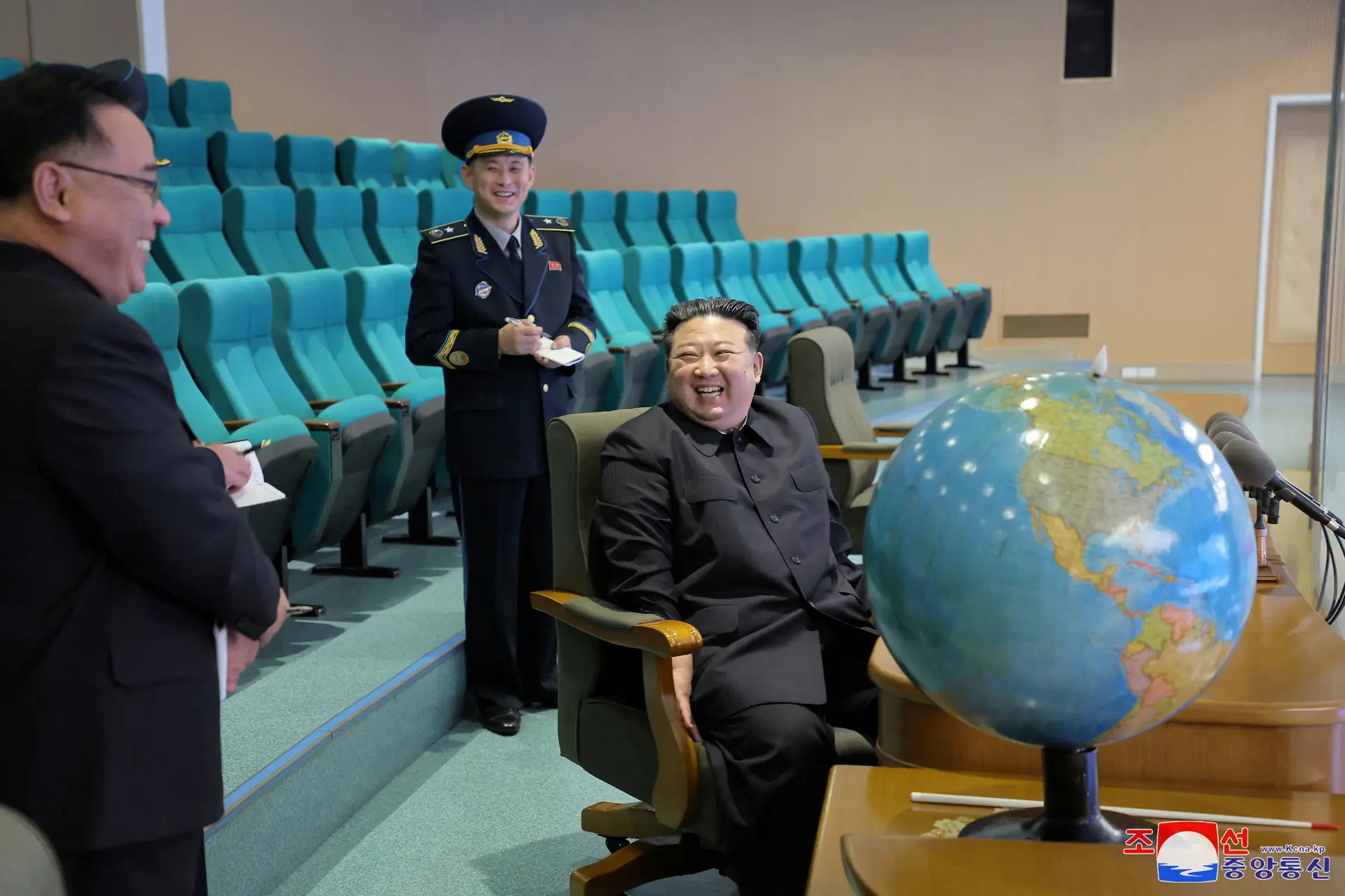Coreia do Norte ameaça abater satélites norte-americanos