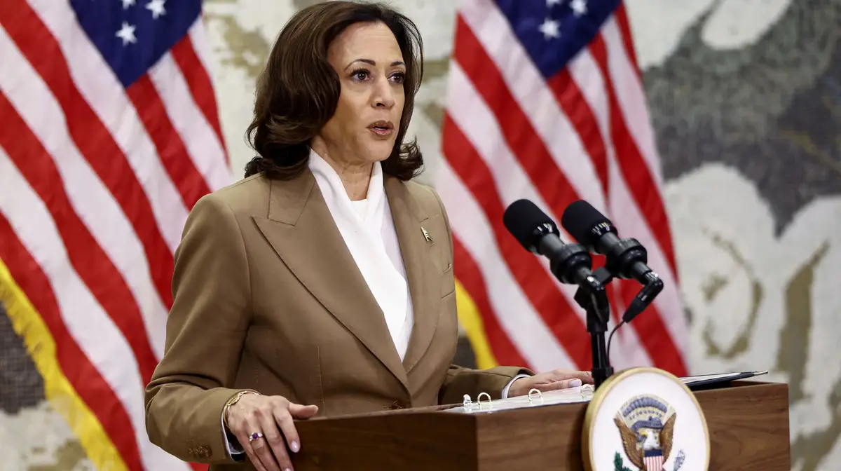 Kamala Harris, vice-Presidente dos Estados Unidos, é a terceira mais poderosa. Tem 59 anos. Foi a primeira mulher negra no cargo.