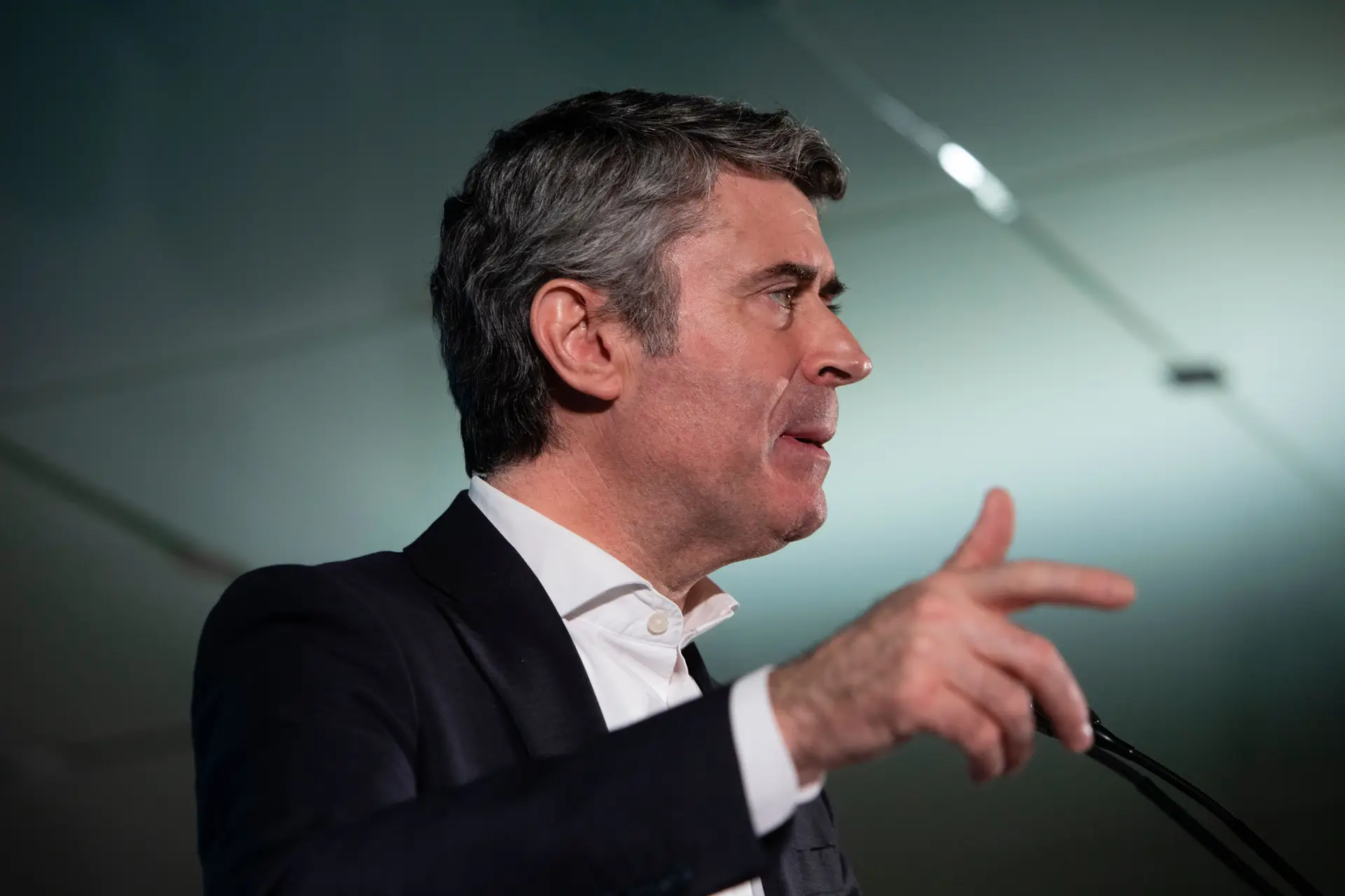 PS: maioria de coordenadores de secções das comunidades apoia José Luís Carneiro