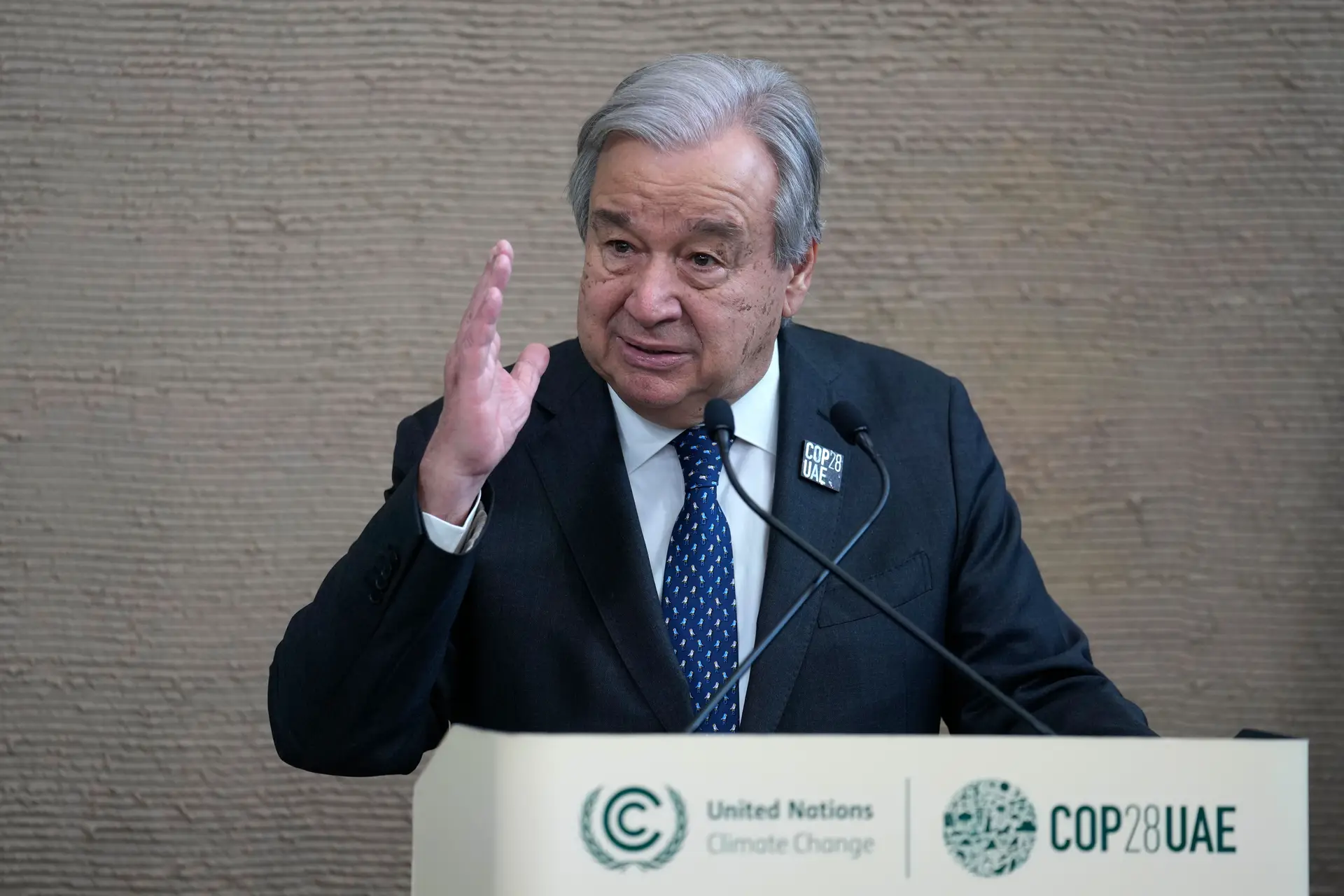 Guterres "profundamente preocupado" com troca de ataques entre Irão e Paquistão