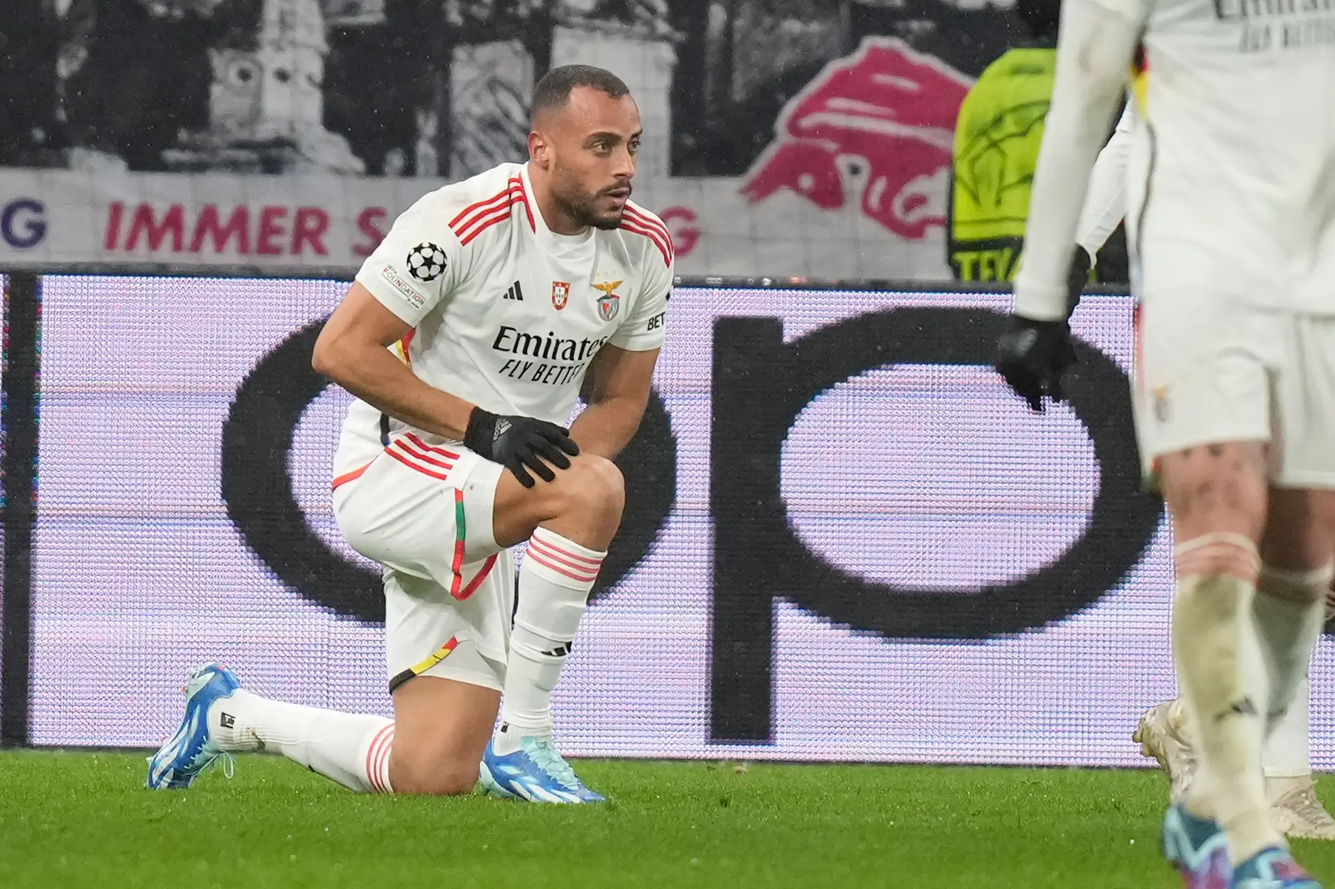 Champions: calcanhar de "Rei Arthur" mantém Benfica na Europa