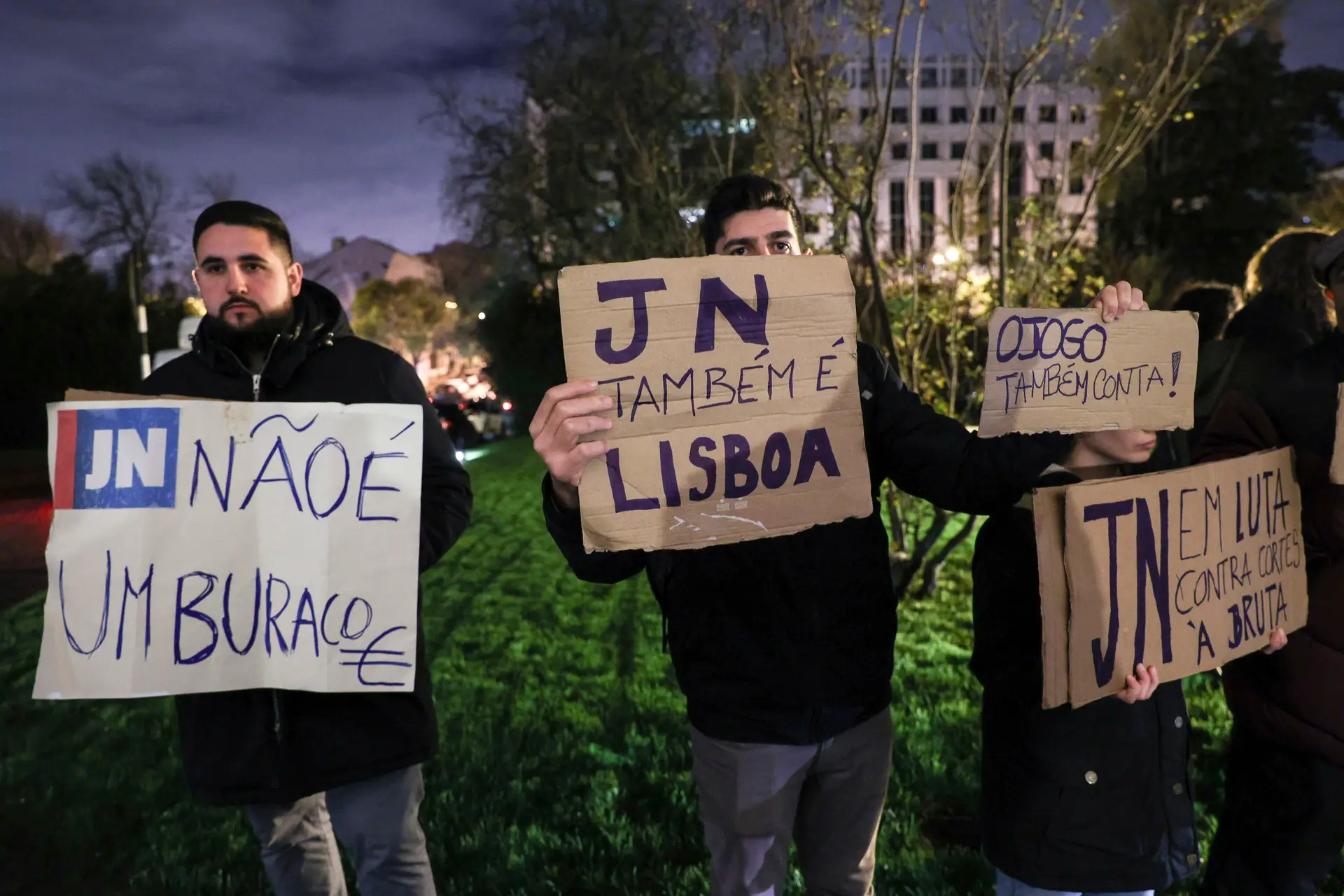 Direções do Jornal de Notícias e de O Jogo demitem-se em protesto contra despedimento coletivo