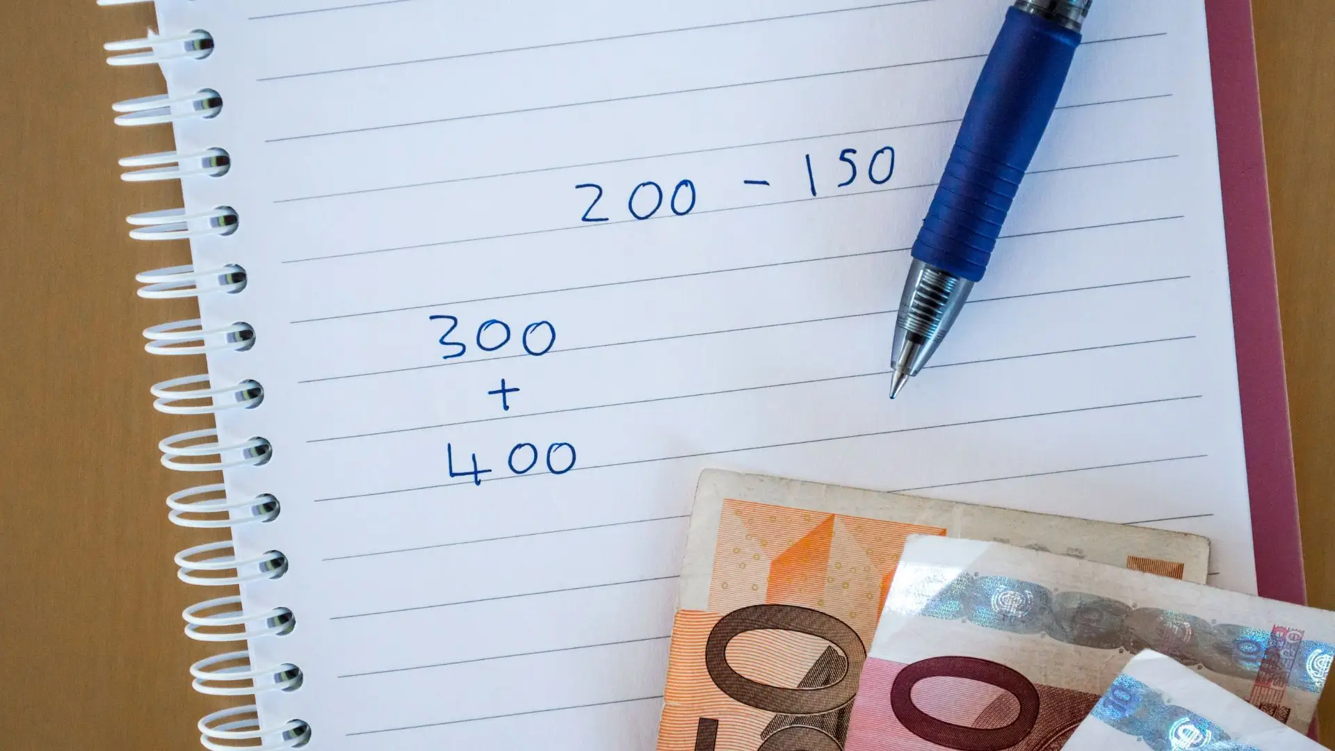 Impostos batem recorde: portugueses pagam mais 2300 euros do que há dez anos