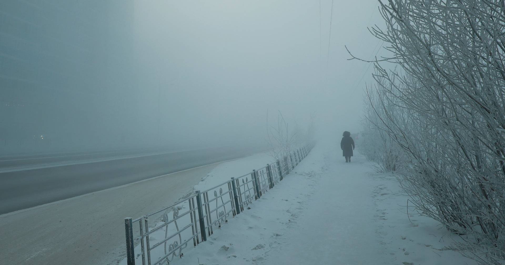 Vaga de frio assola a Ásia: neve e gelo encerram escolas na China