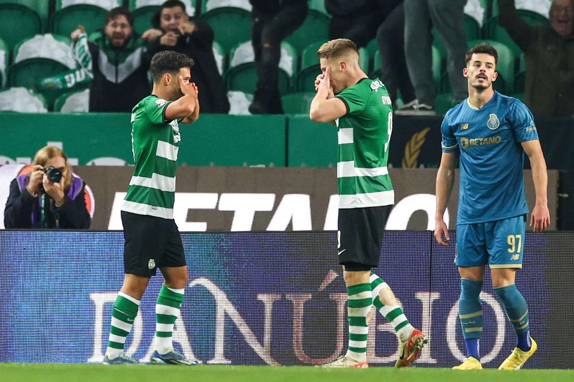 Primeira Liga: dupla 'Gyökeres & Pote' resolve o clássico e devolve liderança ao Sporting