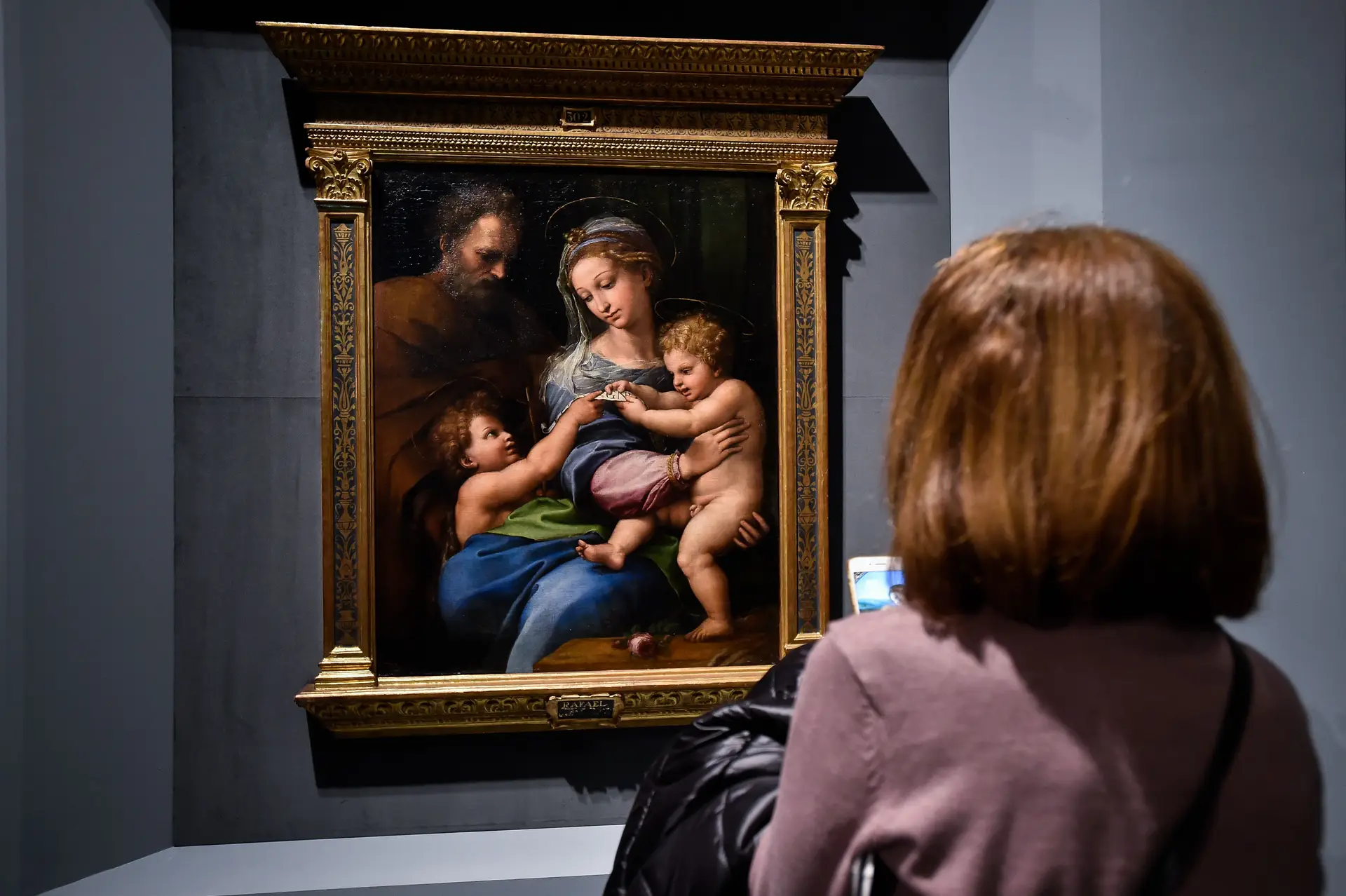Será que a Inteligência Artificial desvendou o mistério da pintura de Rafael?