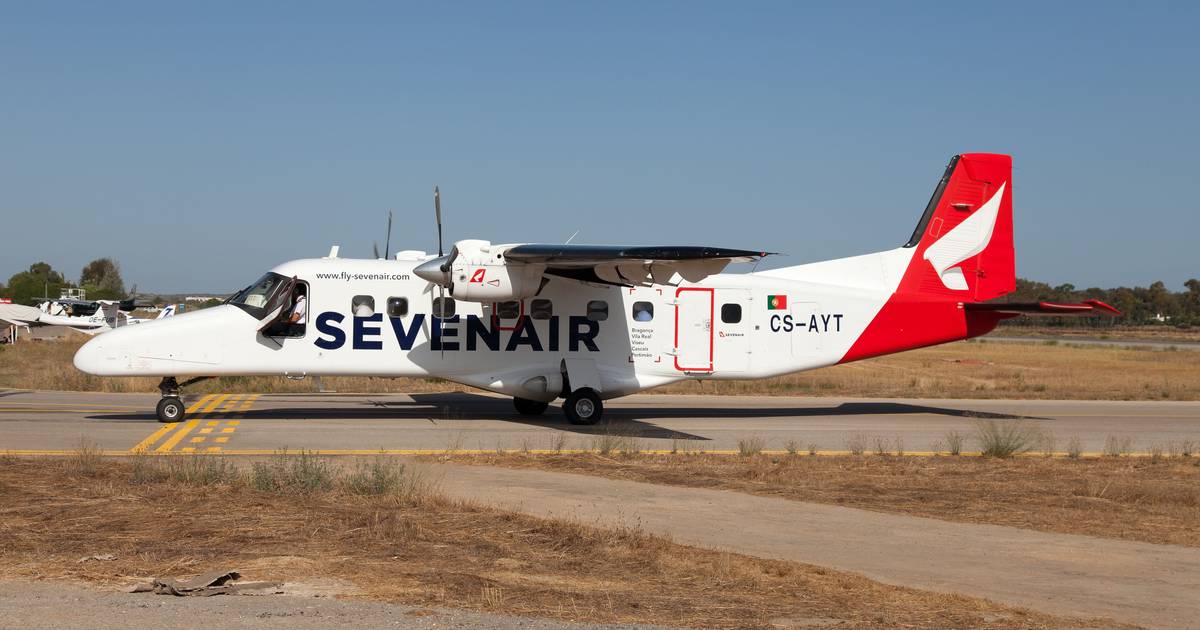 Avião regional retoma voos entre Bragança e Portimão, mas Cascais quer empresa fora de Tires