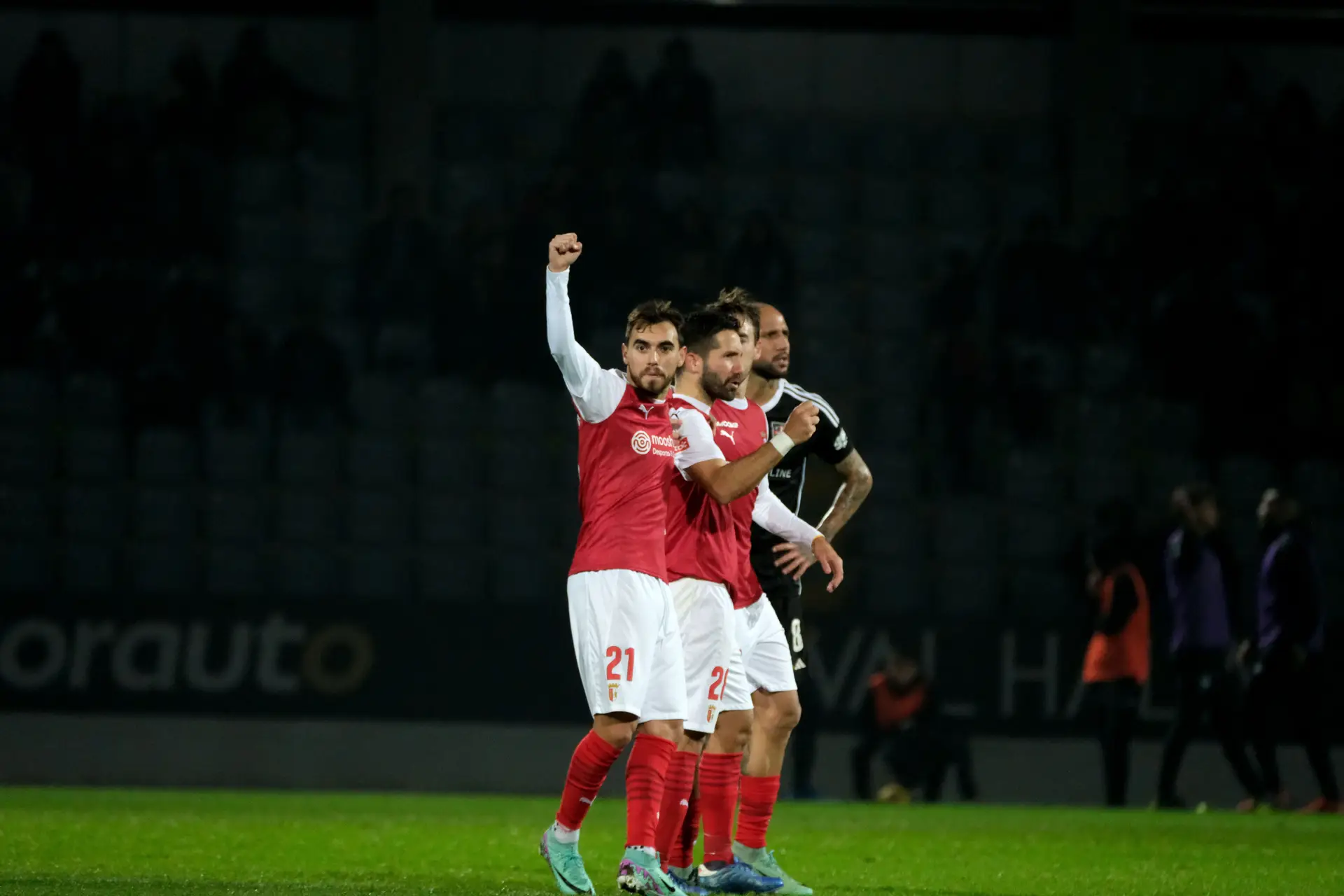 Sporting de Braga vence Casa Pia e continua a dois pontos do FC Porto