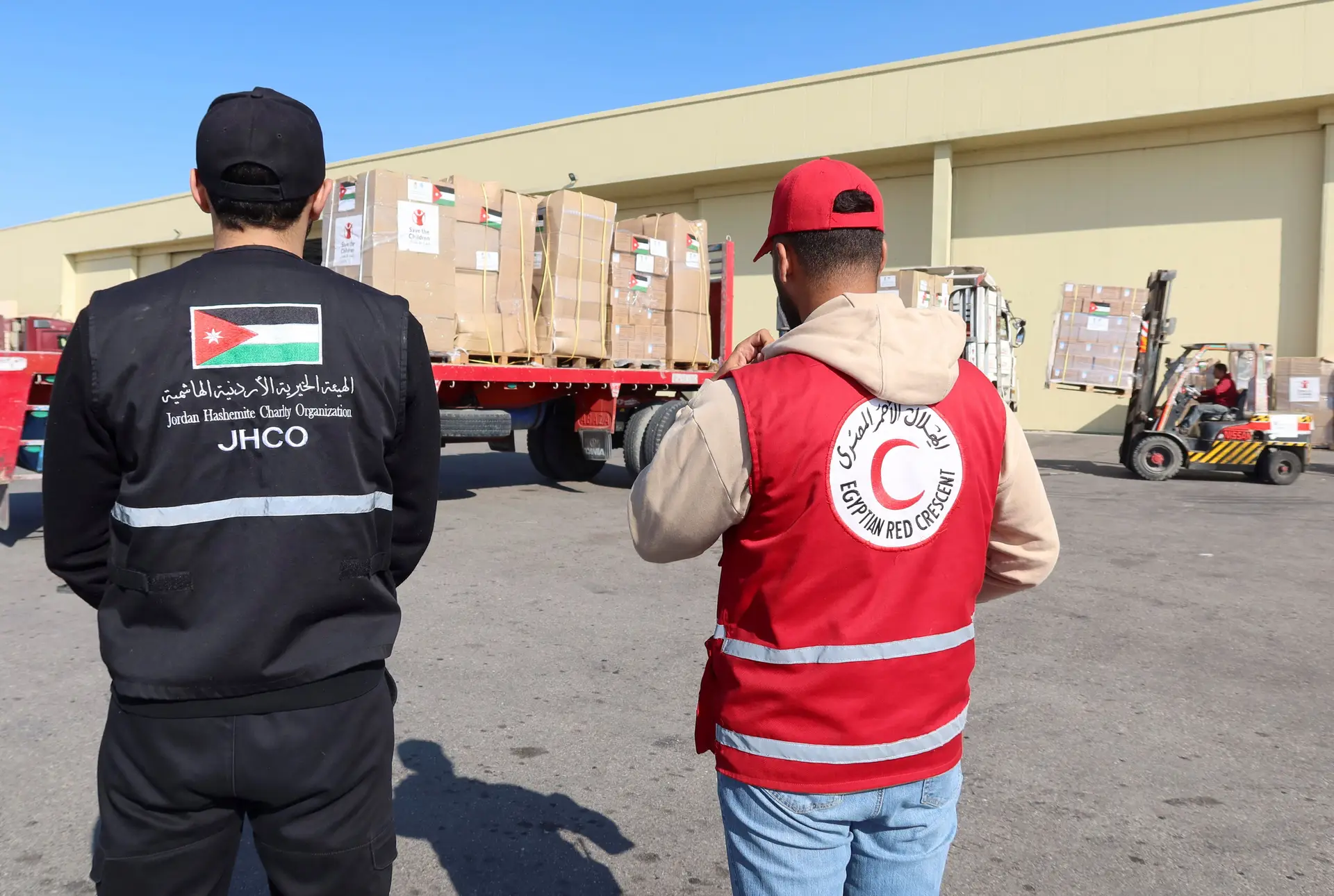 Gaza: Crescente Vermelho acusa Israel de bombardear sede e provocar vários mortos