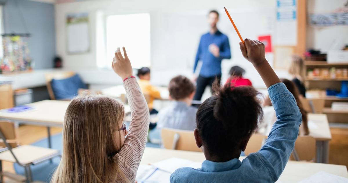 Mais de 5.400 professores colocados em zonas com maior carência de docentes