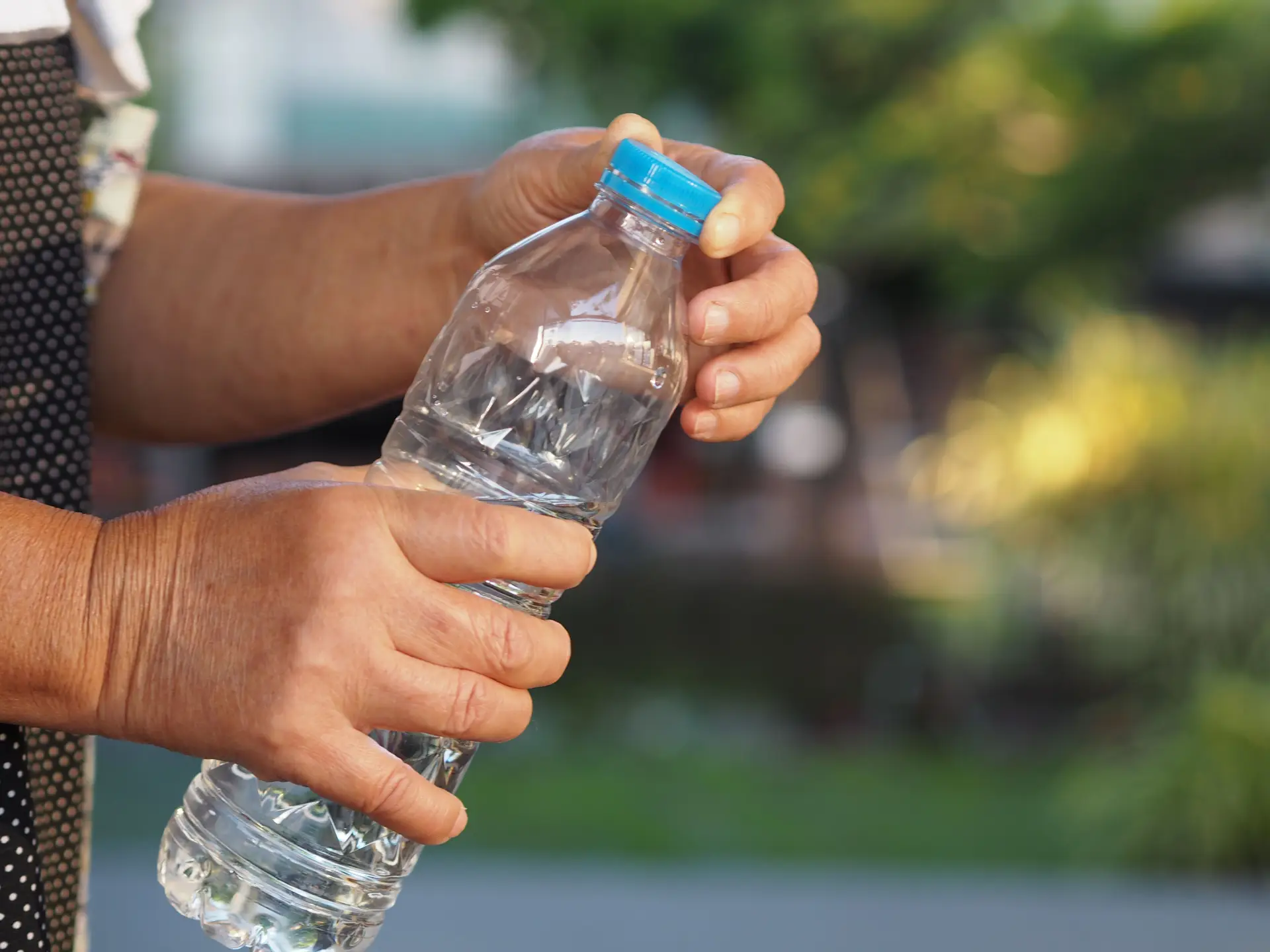Latas e garrafas passam a ter uma taxa de depósito (reembolsável) de 10 cêntimos a partir de sexta-feira