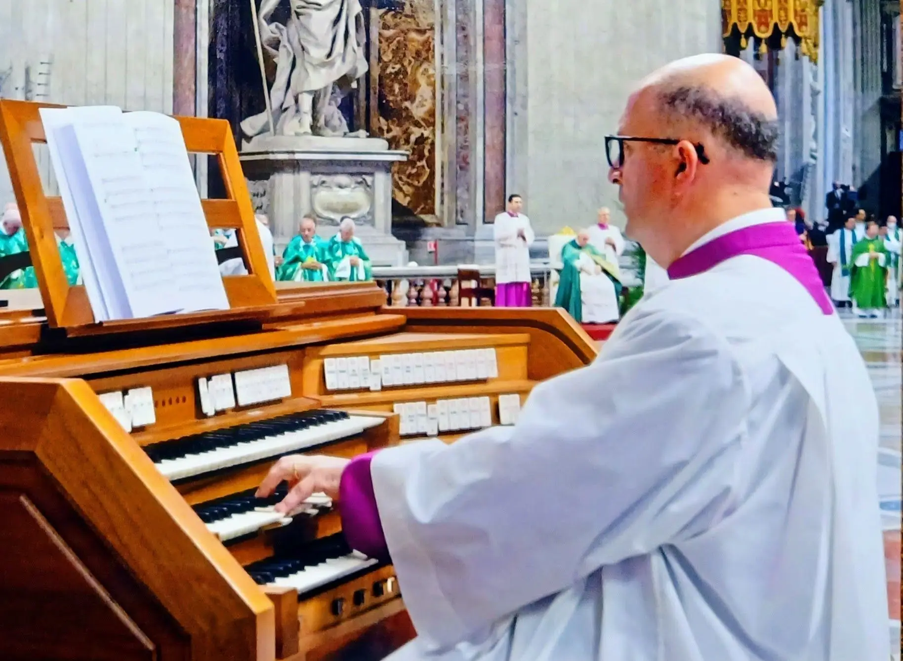 What repertoire will the choir perform? What repertoire will the choir perform?