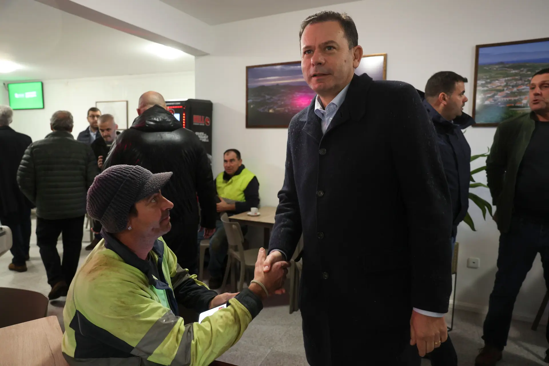 Montenegro respeita saída de Maló e relembra "união" do PSD