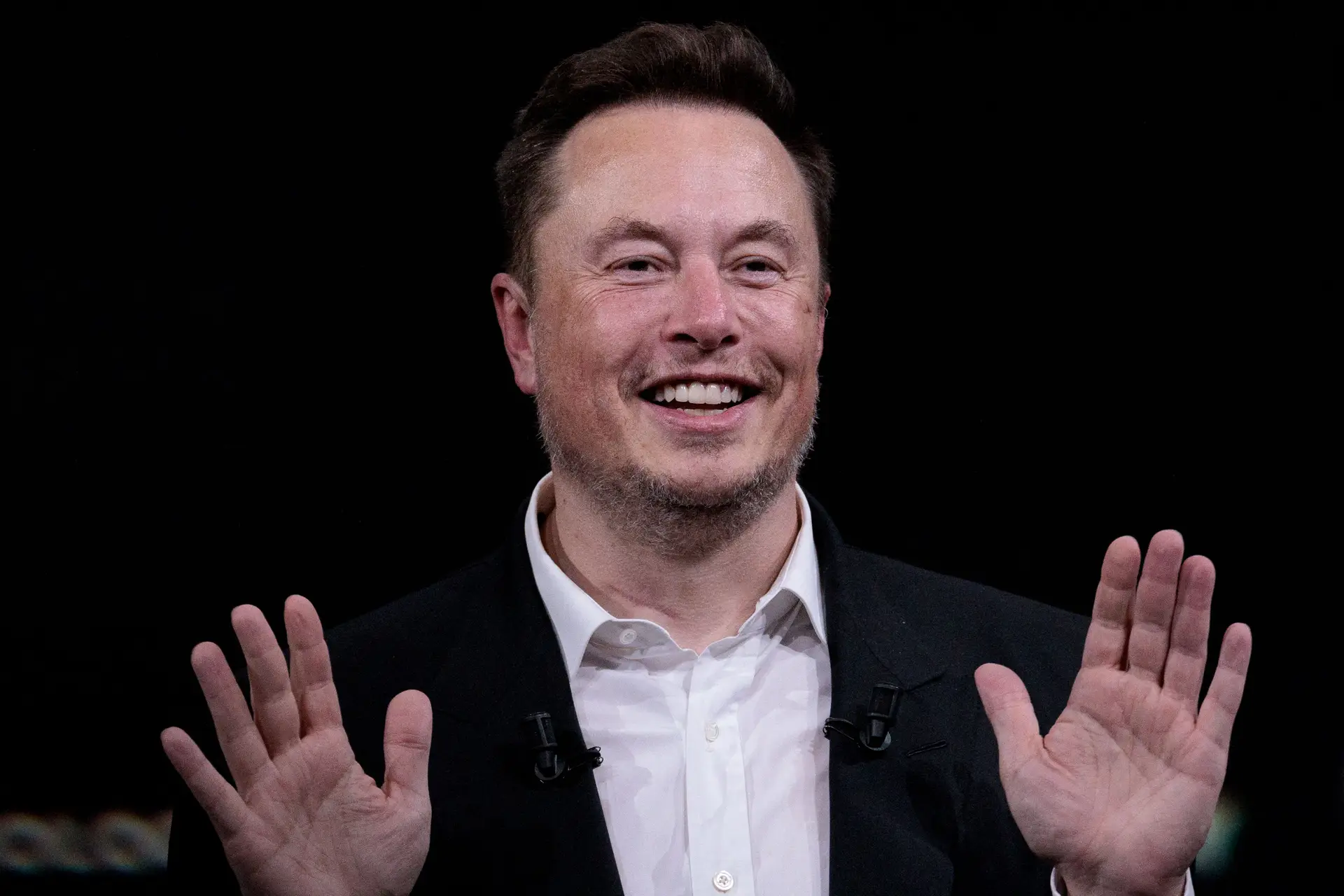 Elon Musk opõe-se à interdição da rede social TikTok nos Estados Unidos