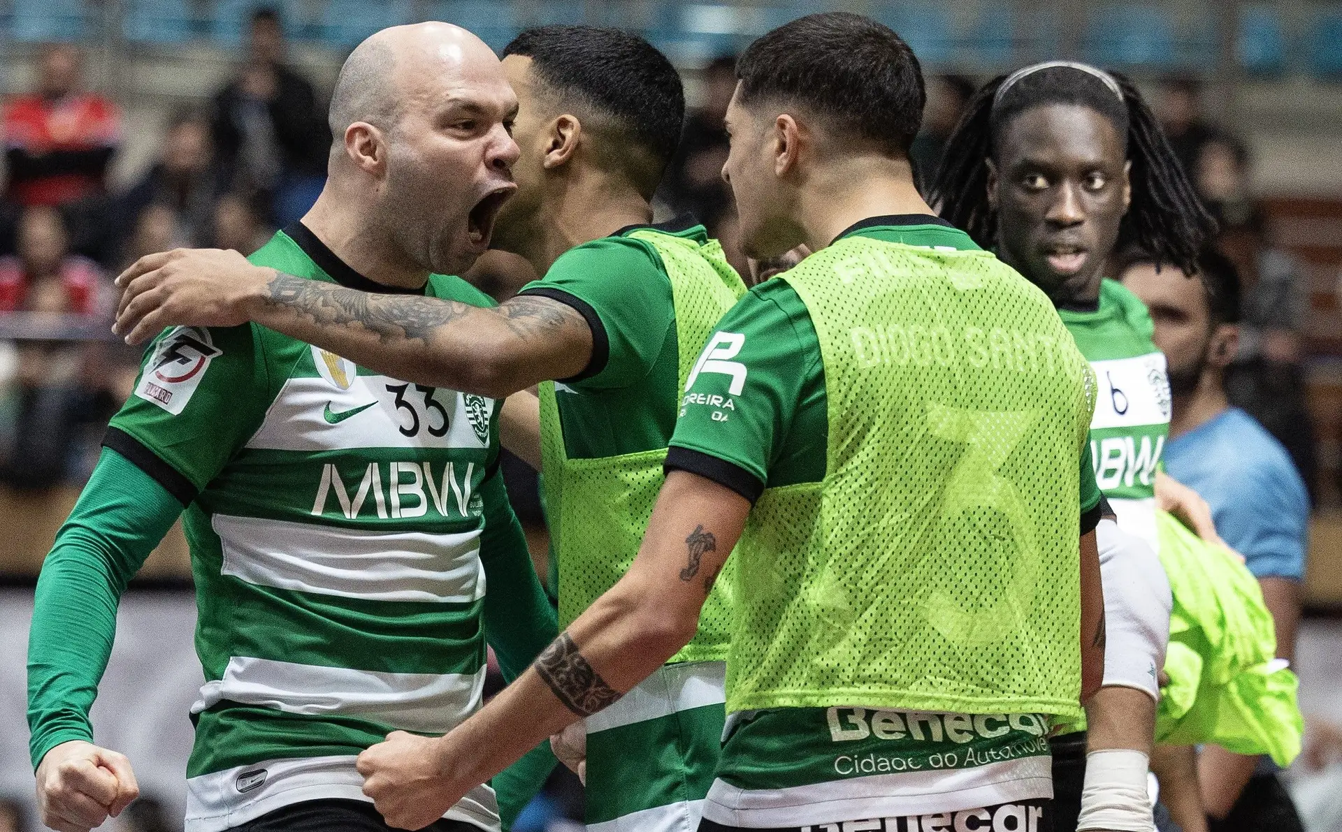 Sporting reconhece "atitude irrefletida" de Taynan mas diz que os árbitros decidiram bem