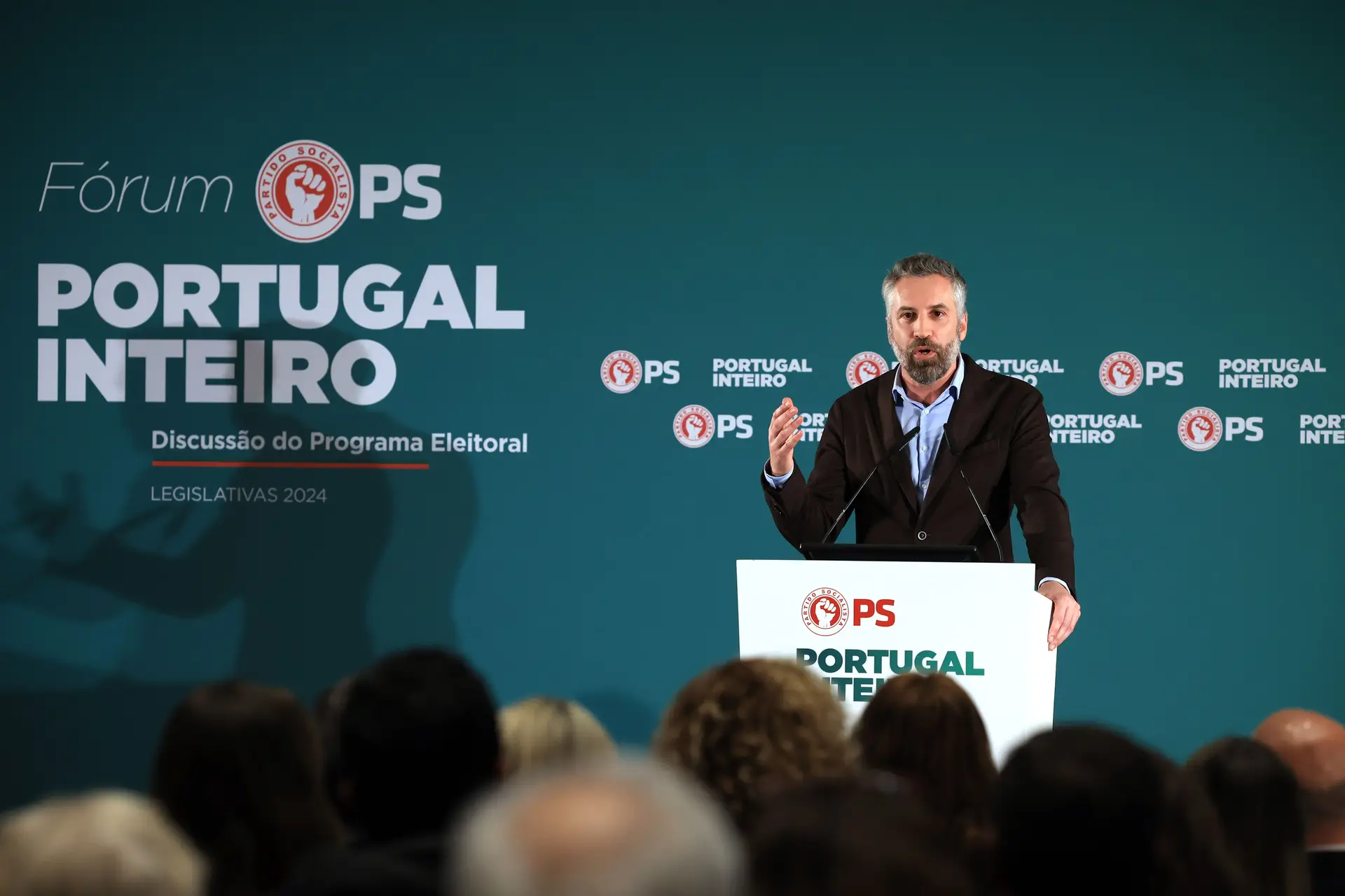 Pedro Nuno Santos promete eliminar todas as portagens nas antigas SCUT do interior e Algarve