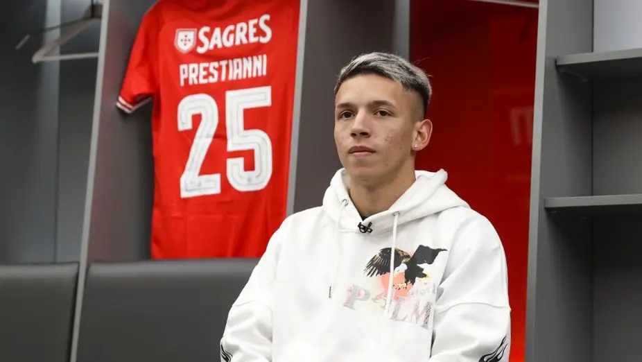 Oficial: Gianluca Prestianni reforça o Benfica até 2029