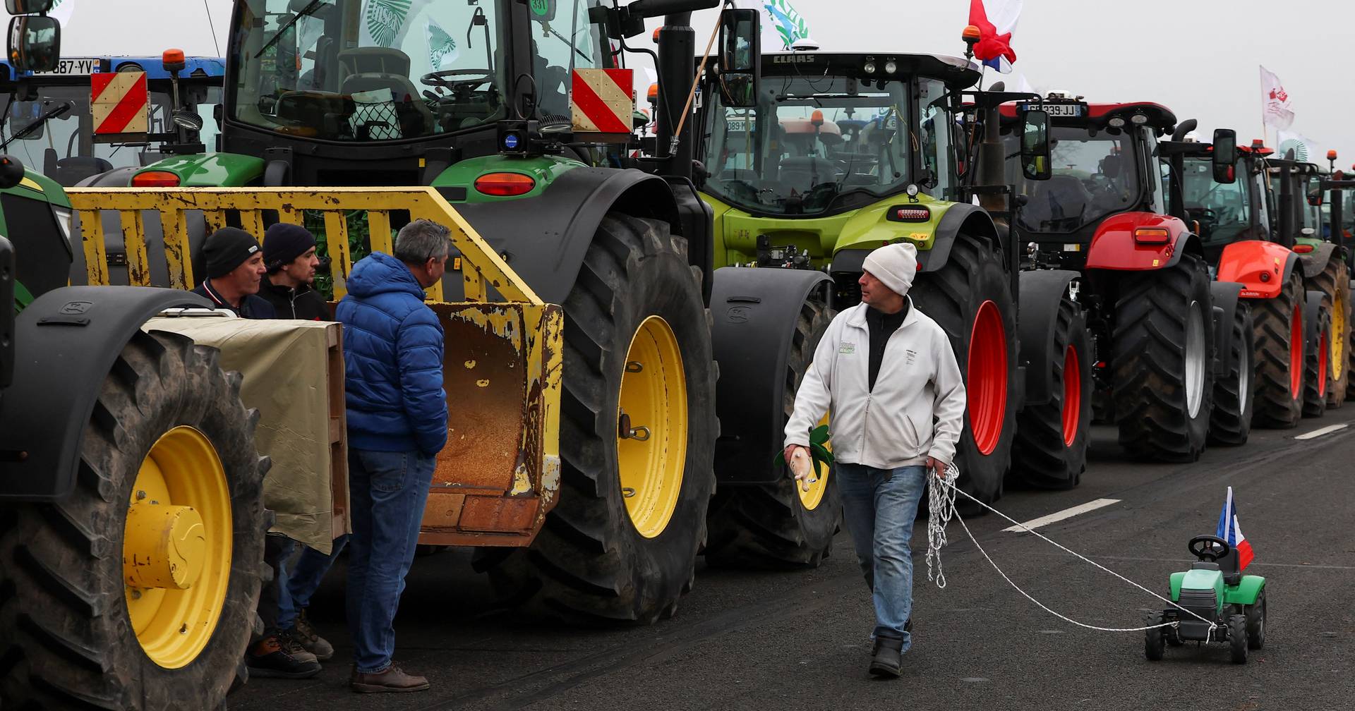 Manifestation des agriculteurs : la France promet un statut exceptionnel au sein de l’Union européenne