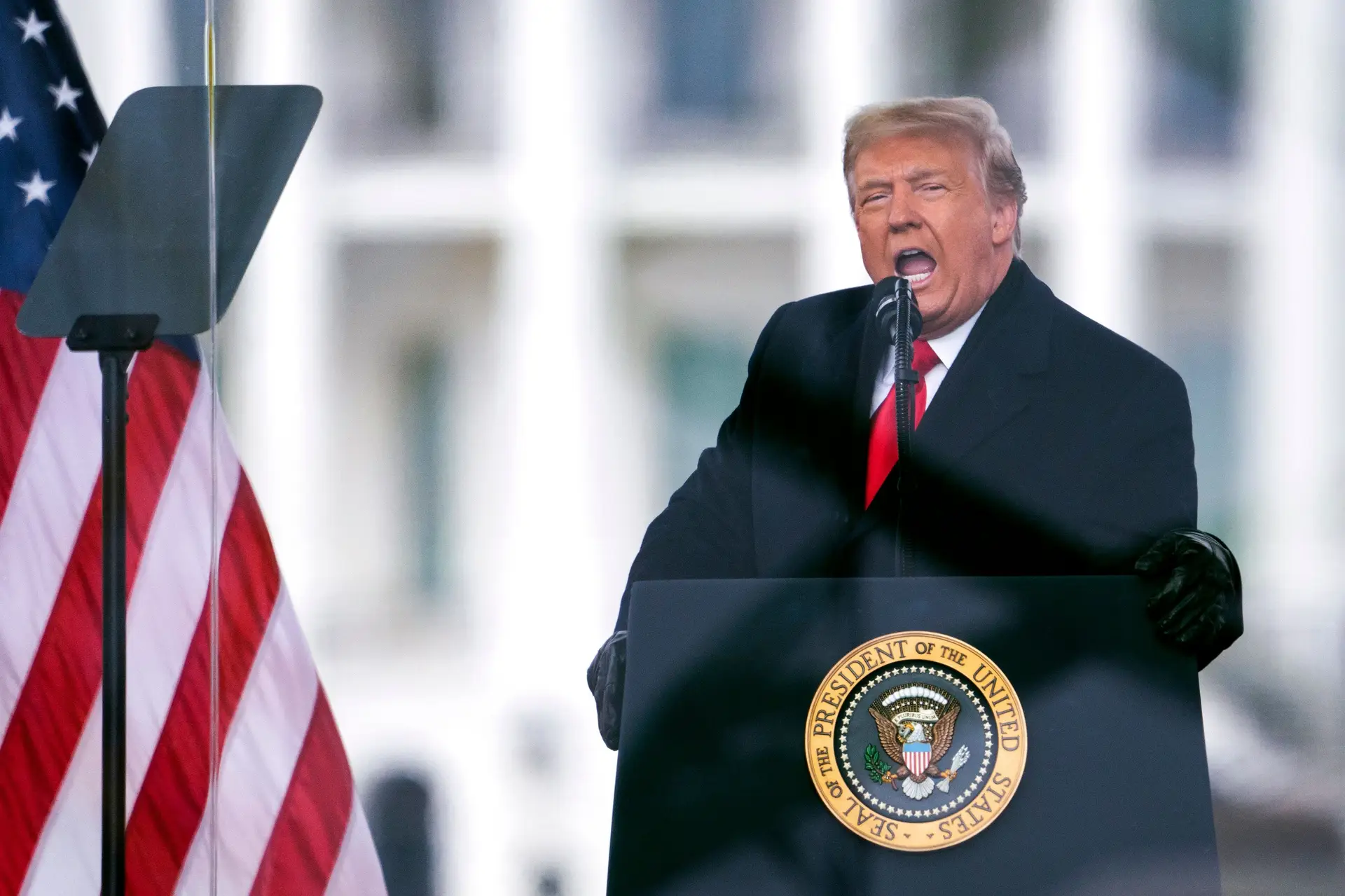 Ataque ao Capitólio: Trump não terá imunidade presidencial
