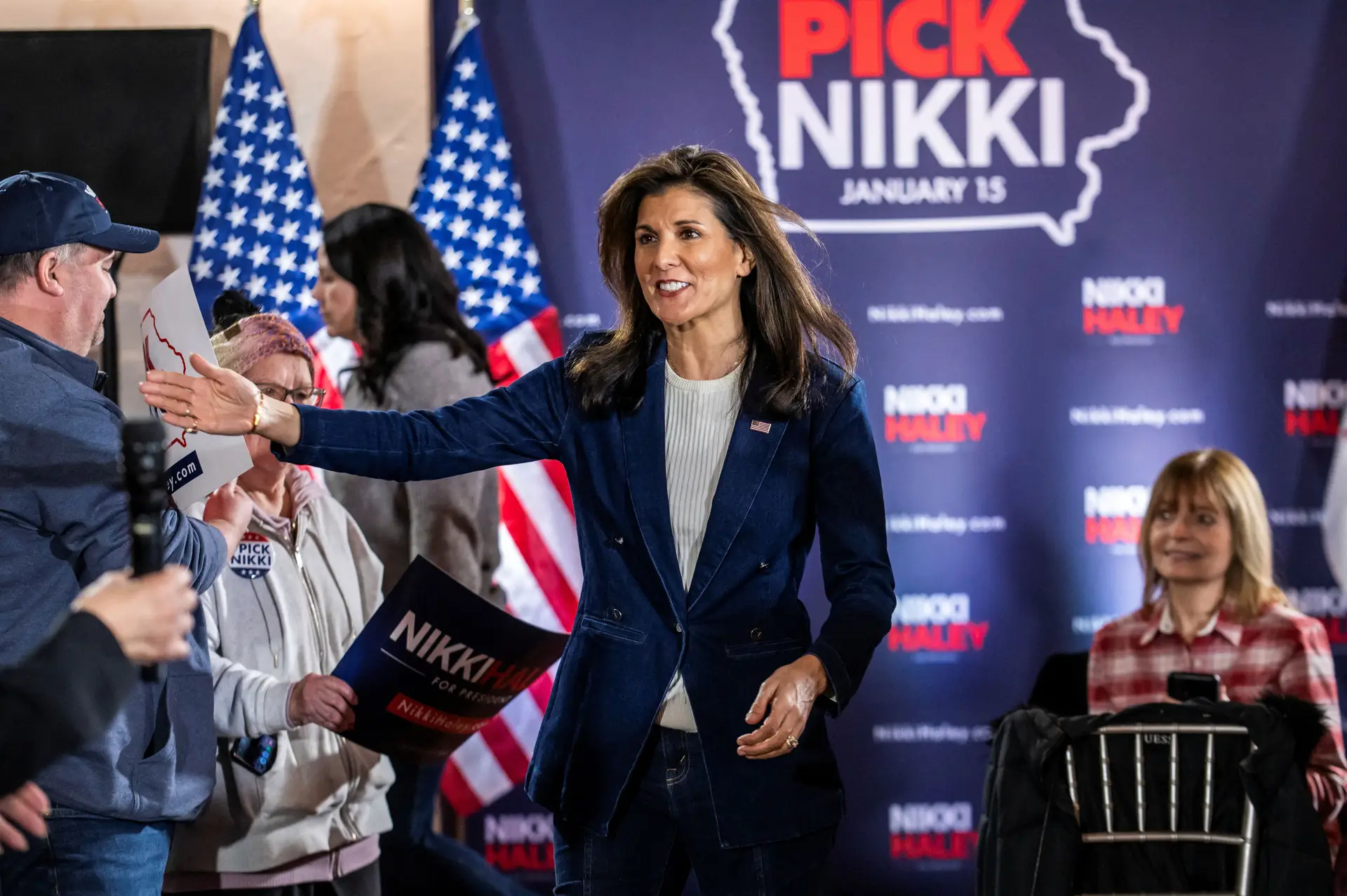 Sem concorrência de Trump, Nikki Haley perde primárias do Nevada para "nenhum destes candidatos"