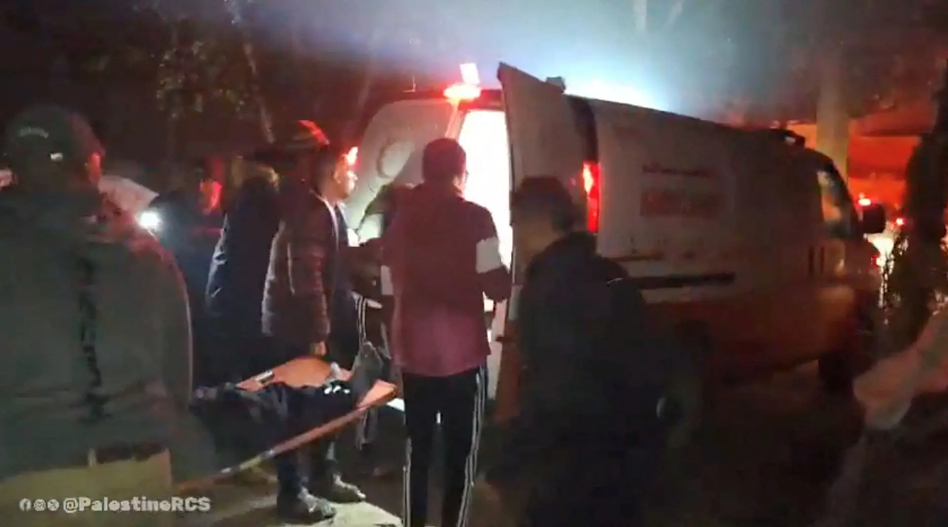 Forças israelitas invadem hospital no sul da Faixa de Gaza