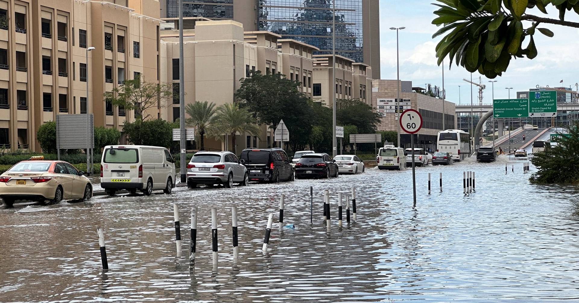 Momento raro no Dubai mostra como o clima está cada vez mais imprevisível