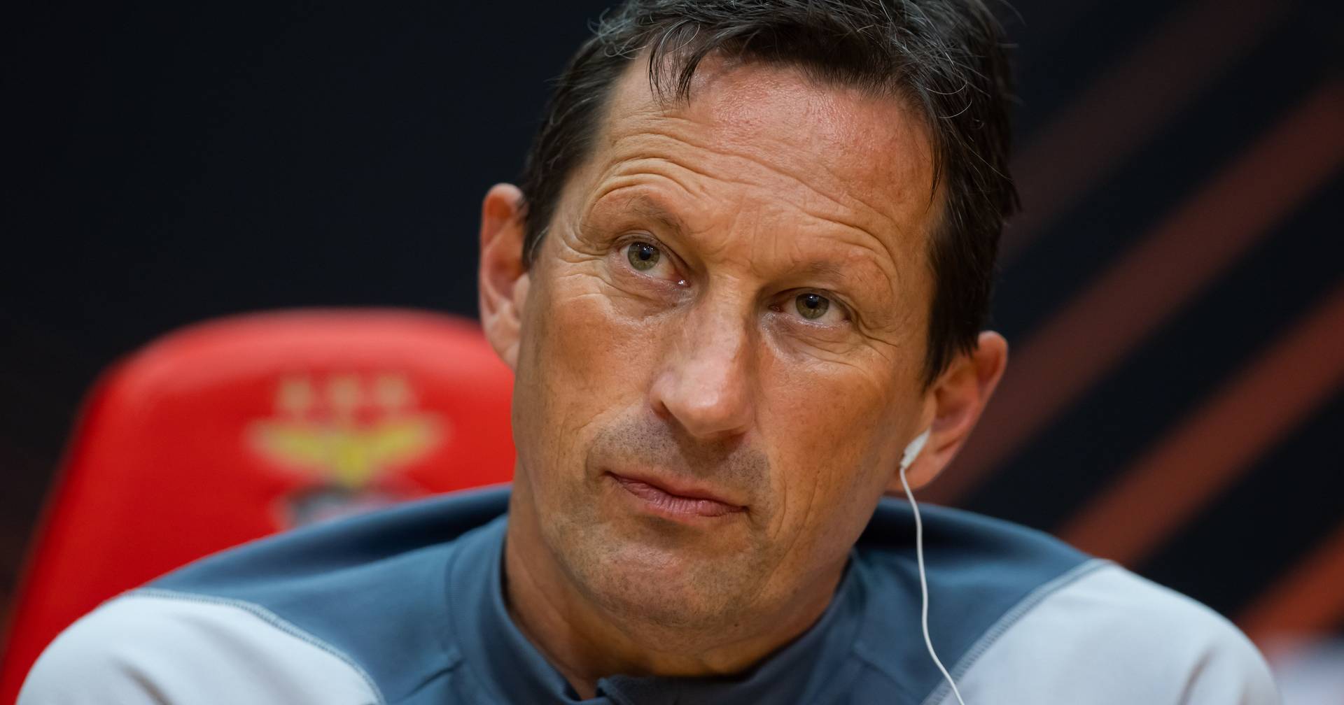 “Não podemos cometer erros”: Schmidt quer o Benfica no supremo para a Liga Europa