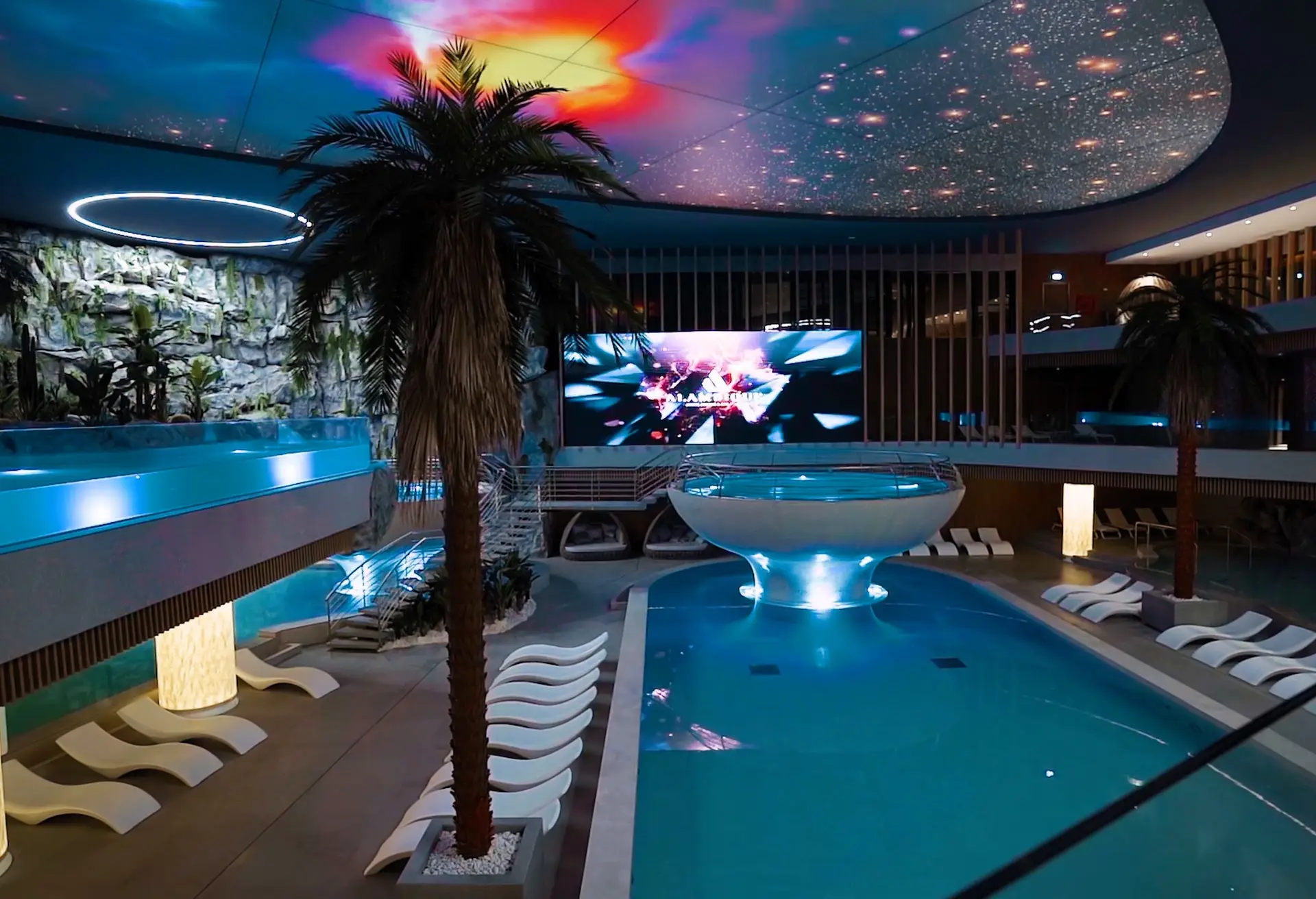 Fundão convida a mergulhos no maior Spa do país, com cascatas e jacuzzis suspensos