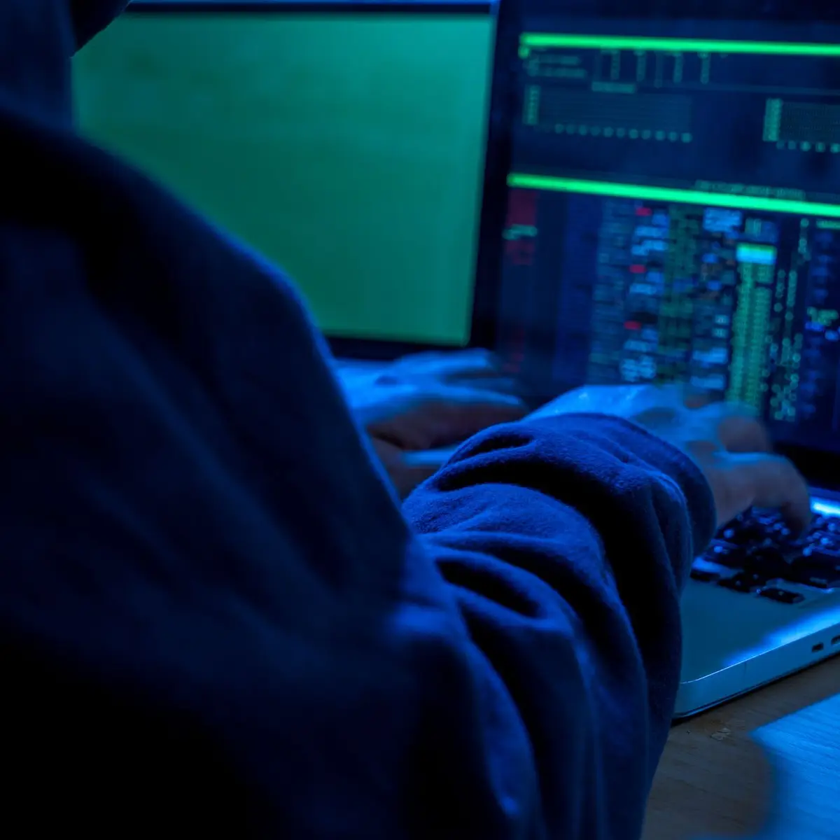 Email, SMS ou chamada supostamente do banco a pedir dados pessoais? Eis o  que deve fazer (e evitar) - SIC Notícias