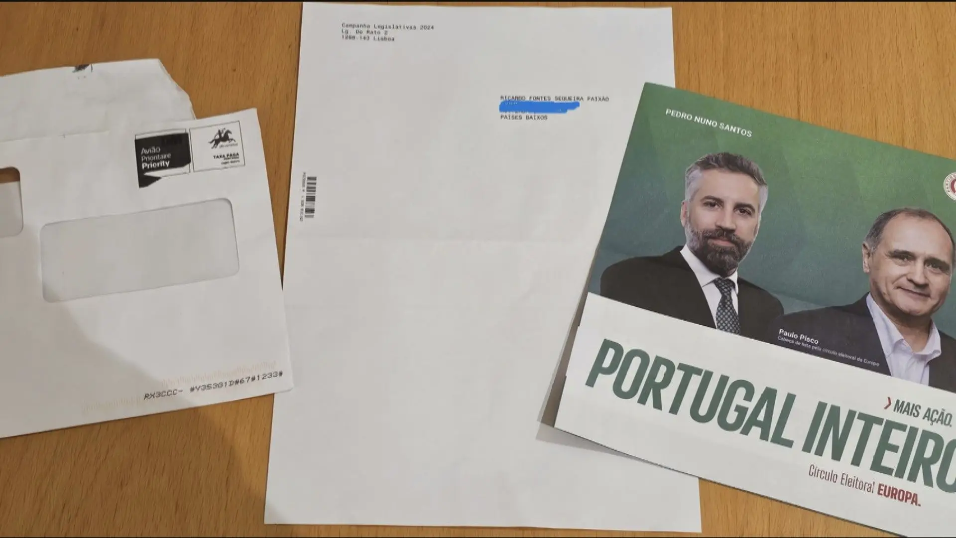 Emigrantes são surpreendidos por propaganda do PS nas caixas de correio