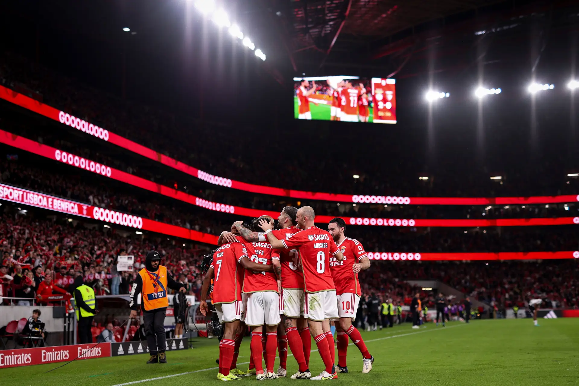 Primeira Liga: Goleada Do Benfica Foi Como O Ketchup - SIC Notícias