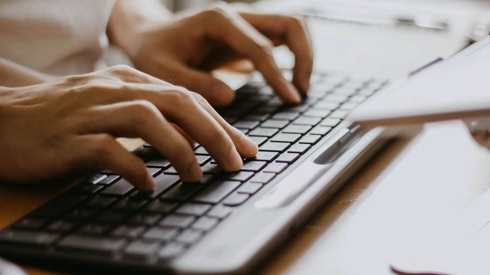 Empresas com maior digitalização são mais produtivas e pagam melhores salários