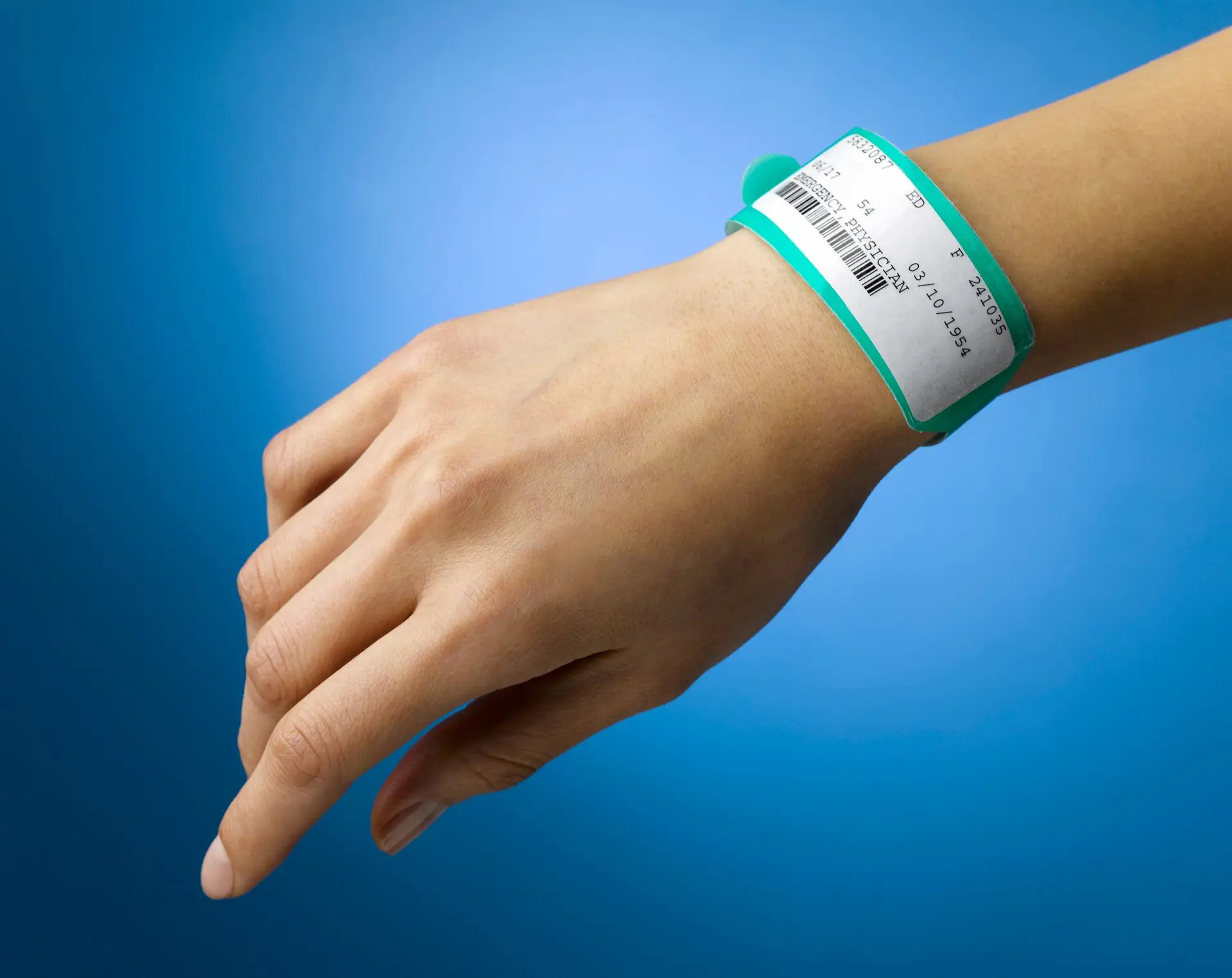 Doentes com pulseira azul e verde não poderão receber baixas médicas nas urgências