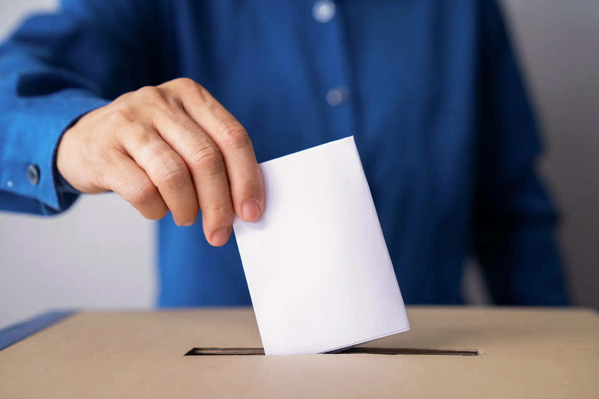 Mais de 208 mil eleitores inscreveram-se para o voto antecipado e em mobilidade