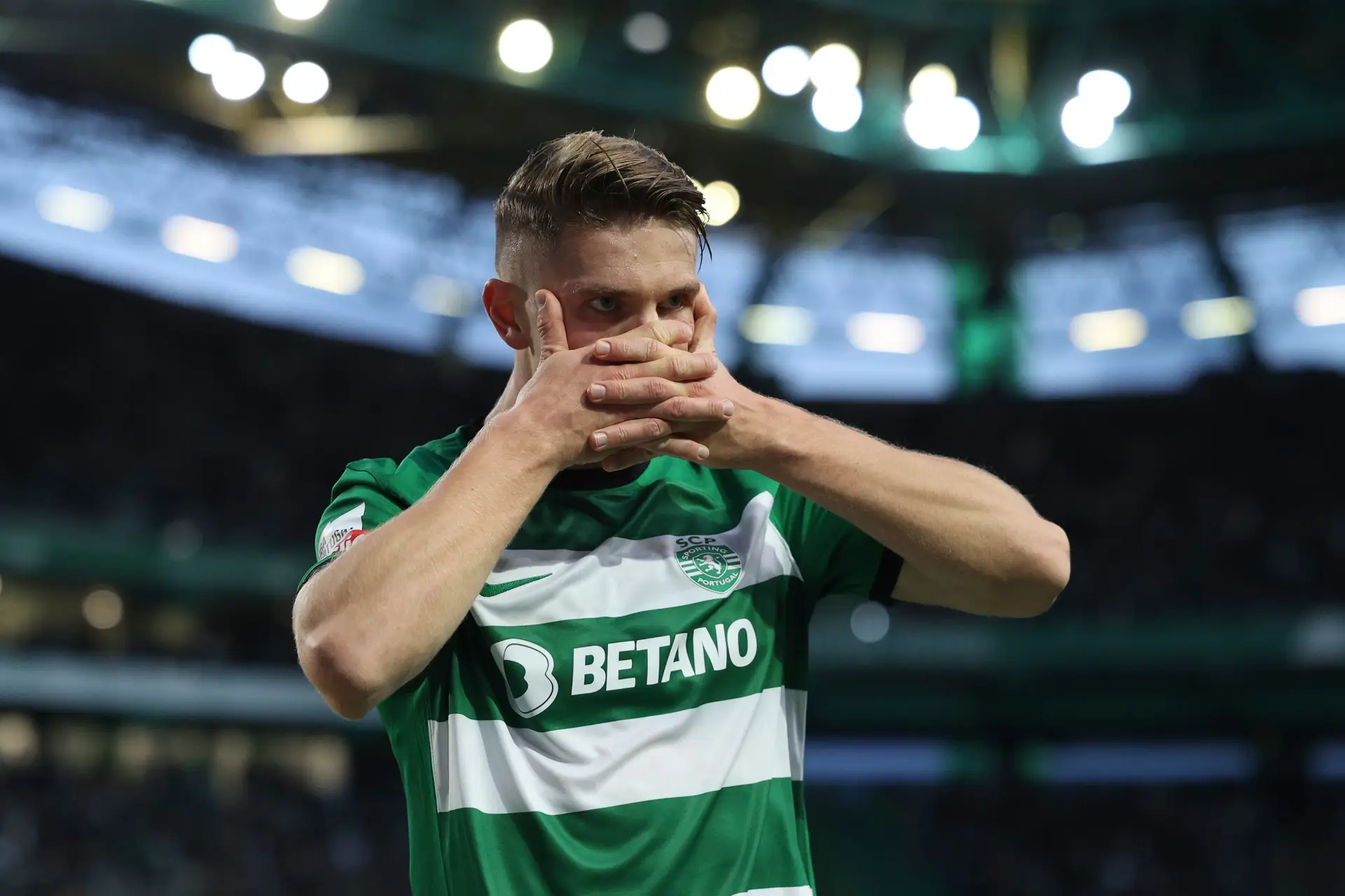 Primeira Liga: Sporting vence Farense em Alvalade