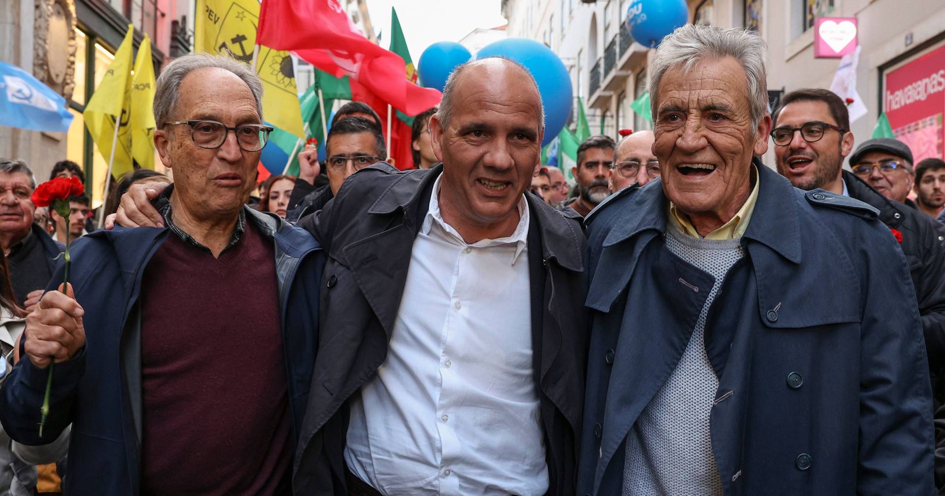 Acordo com o PS? CDU não nega, mas deixa claro que 