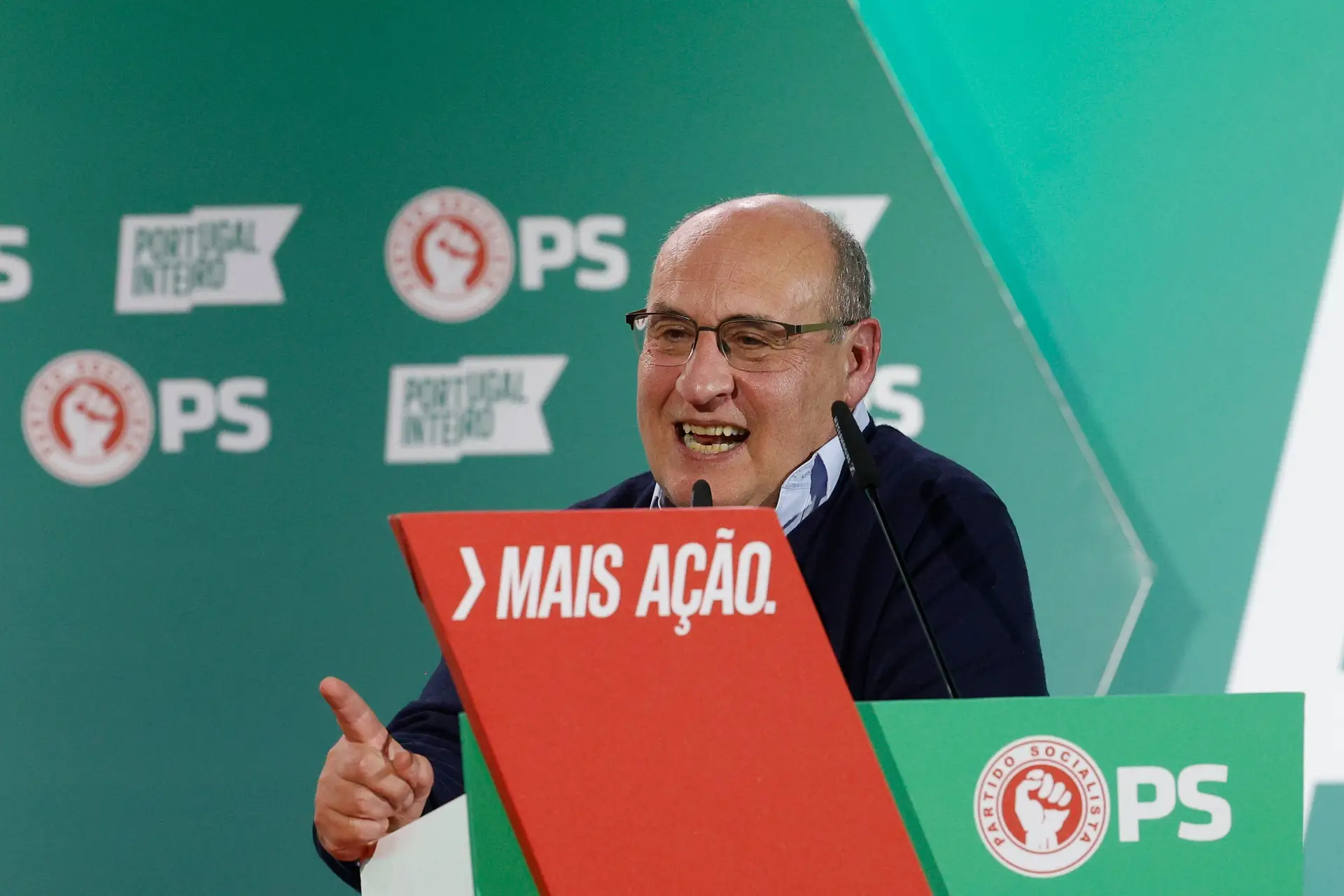 António Vitorino não é candidato a Belém