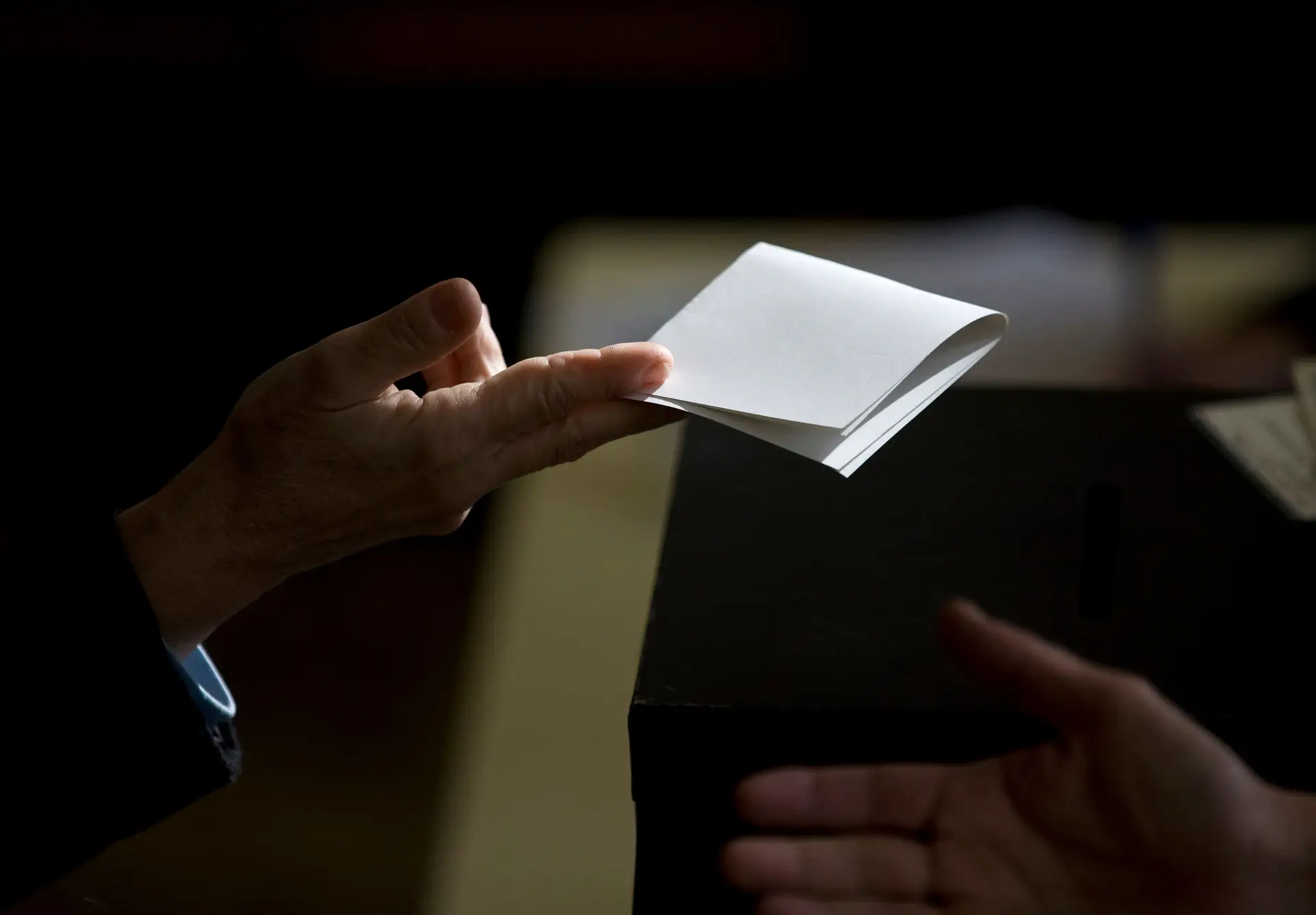urna voto eleições